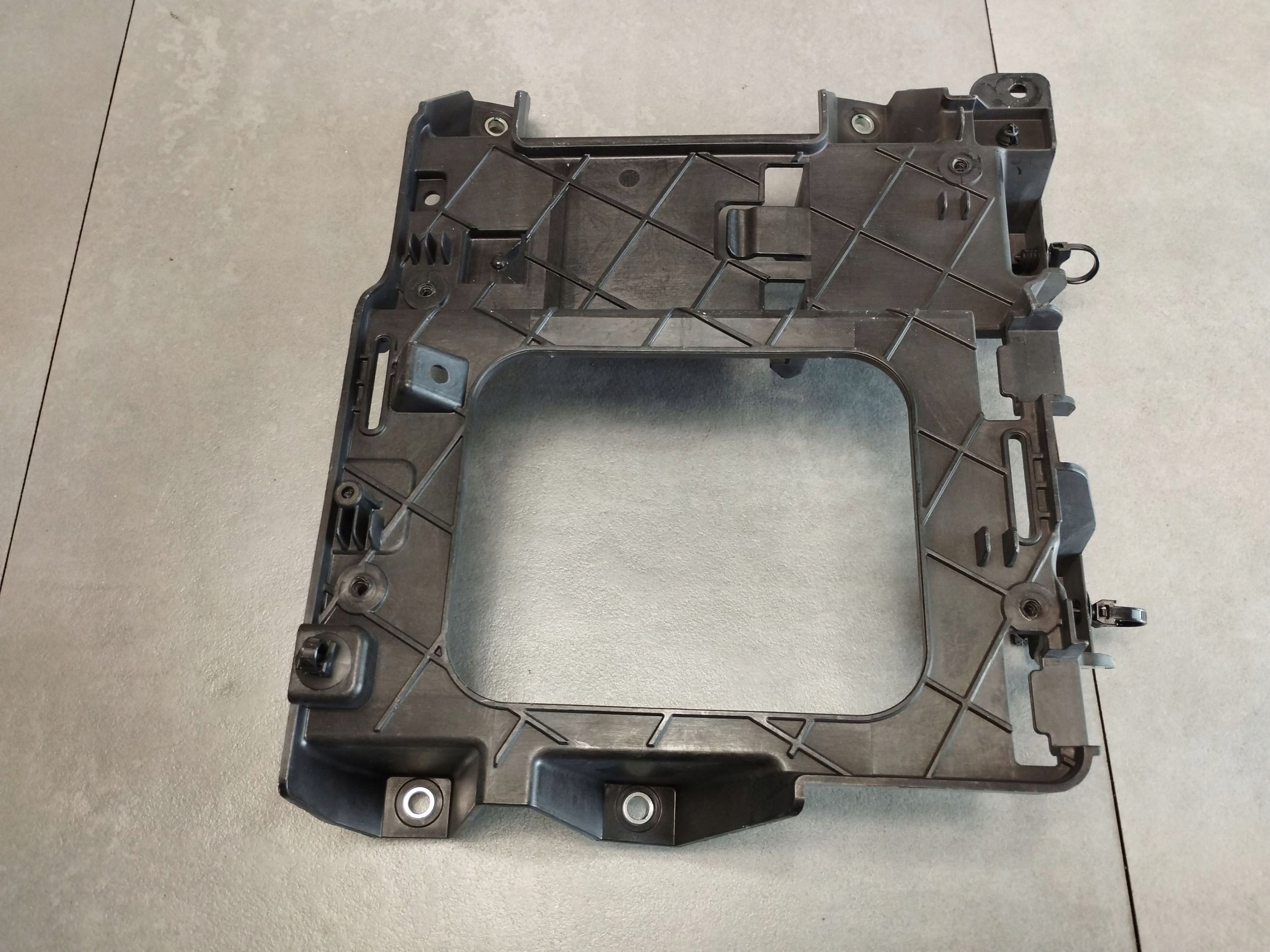 Mercedes-Benz S W222 2014 bracket holder A2225451240