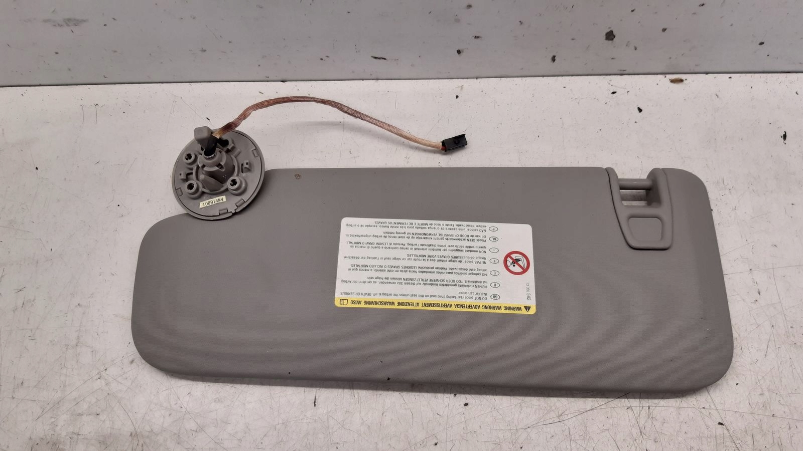 visor przeciwsloneczny right Opel Astra J kombi 1,4T