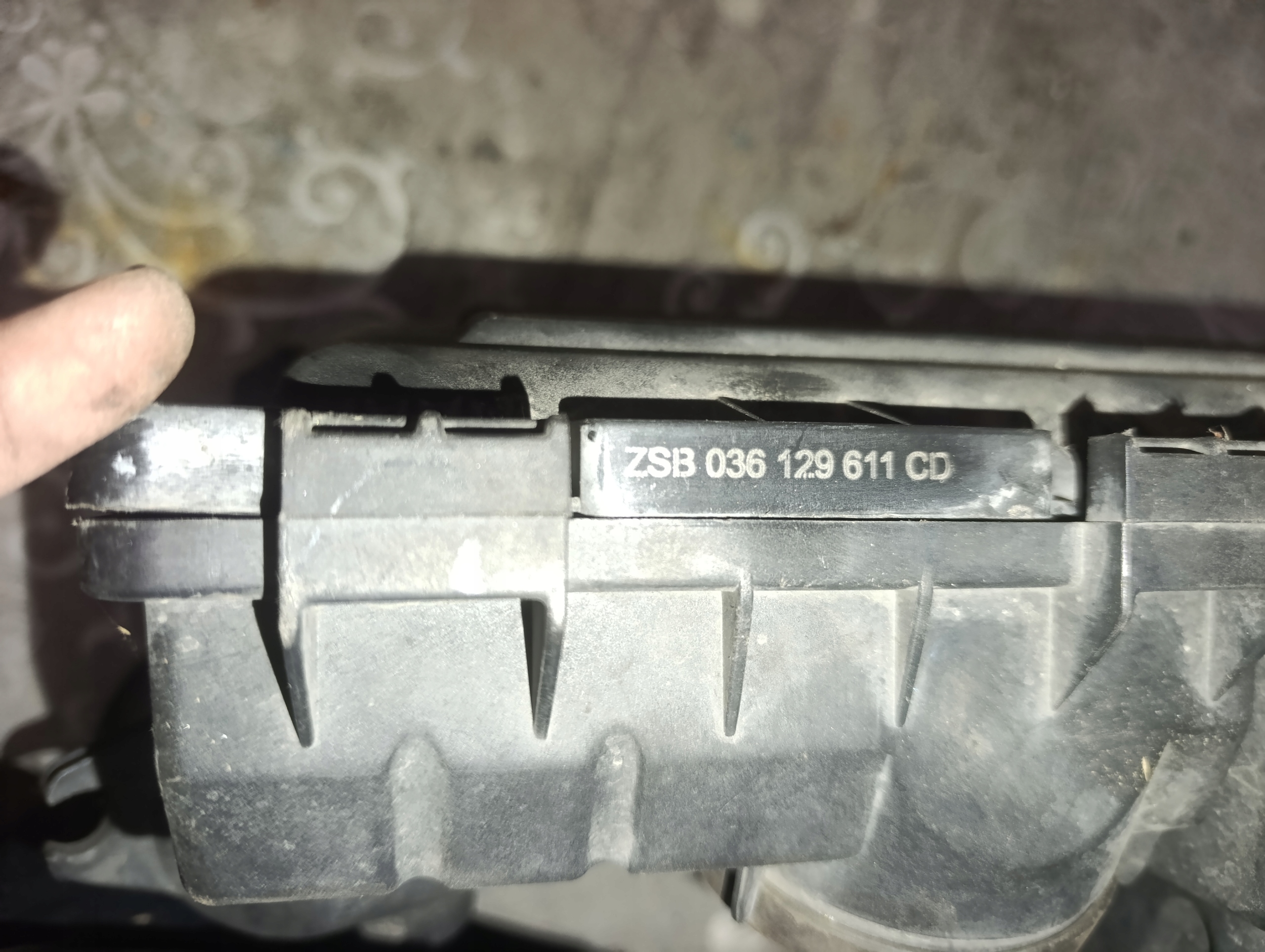 Gehäuse filter luft SEAT VOLKSWAGEN 036129611CD