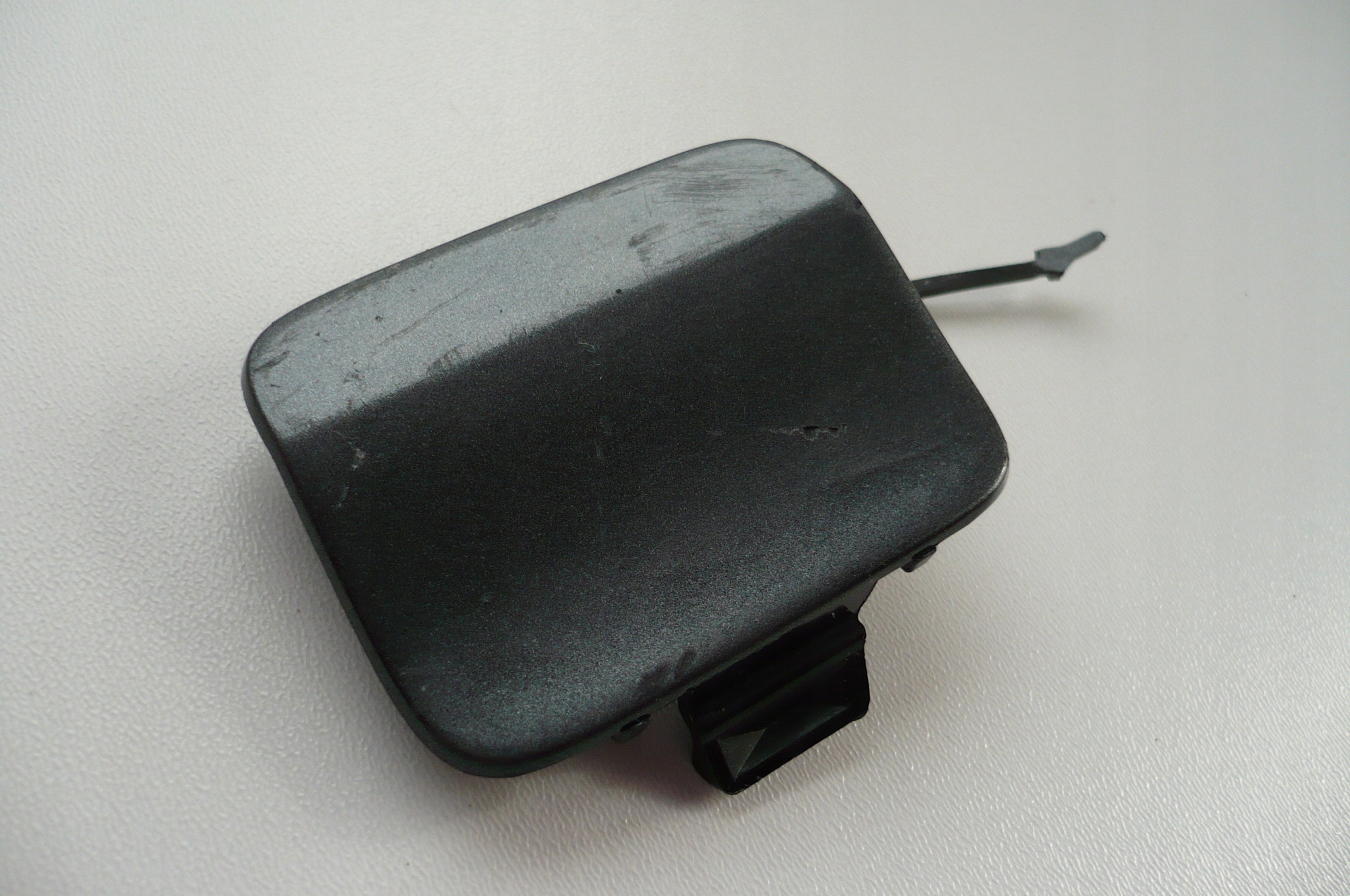 AUDI Q7 II 2015-18 S-LINE S LINE towing hook cap bumper rear part right