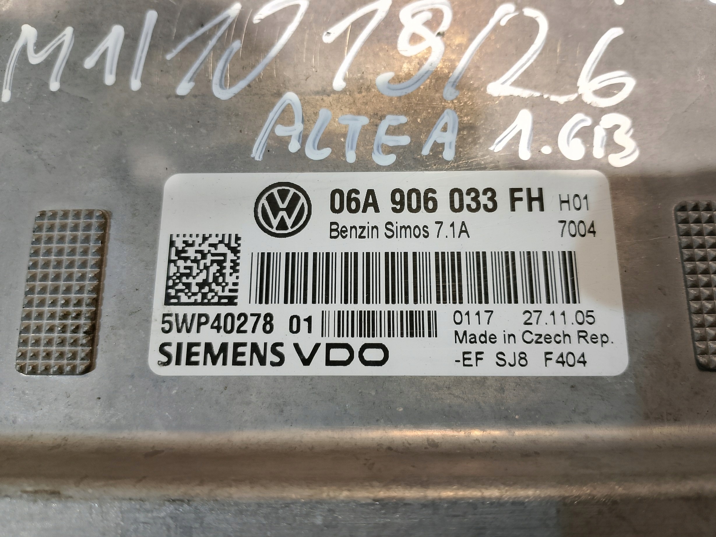 control unit computer of the engine SEAT ALTEA 1.6 B 06A906033FH