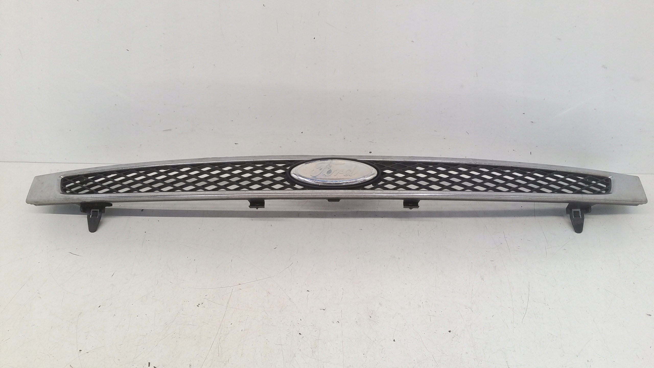 Grill Grill chrom 2S618200BDW Ford Fiesta MK6