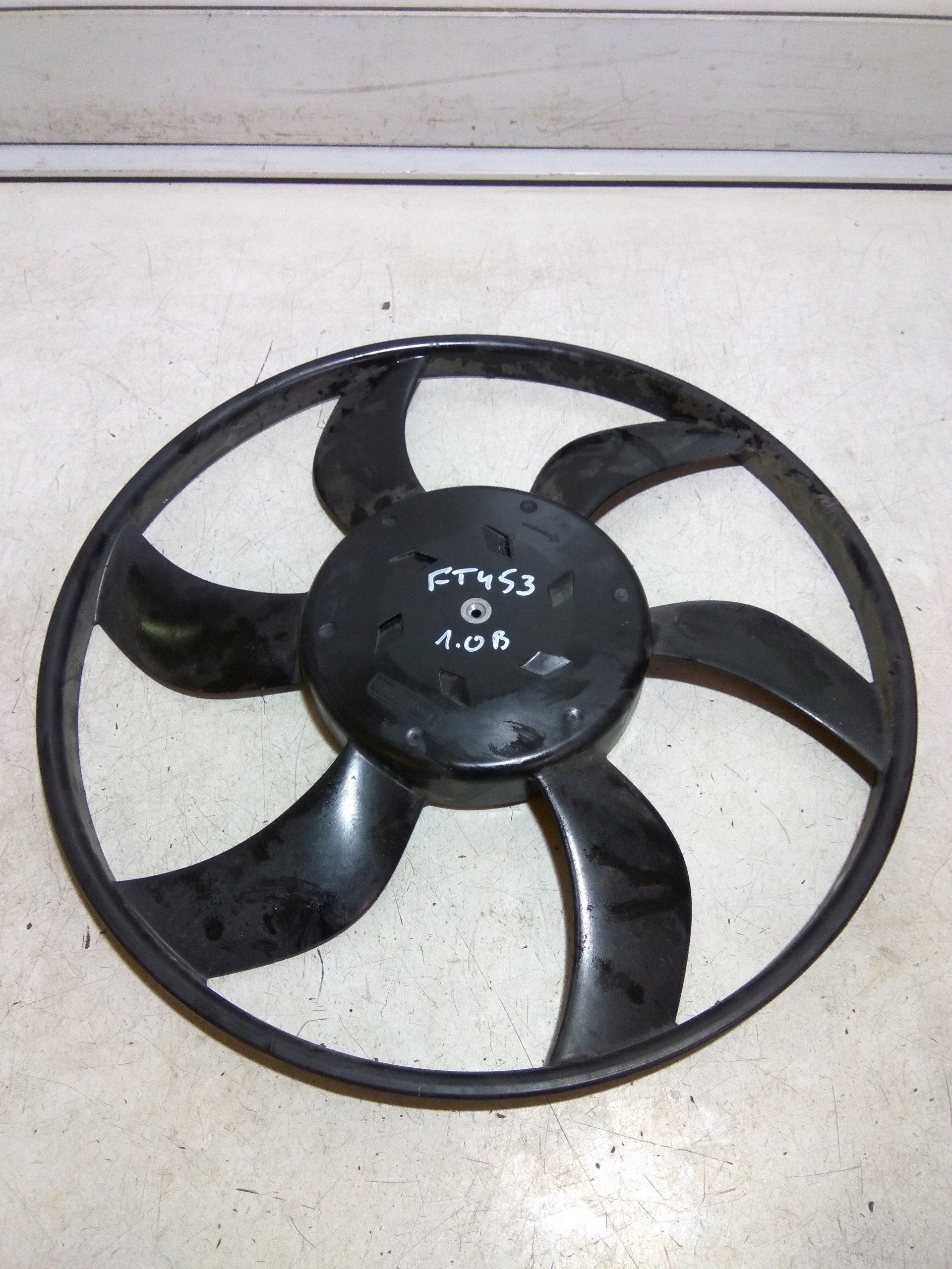 SMART FORTWO III 453 WIATRAK WENTYLATOR 1.0