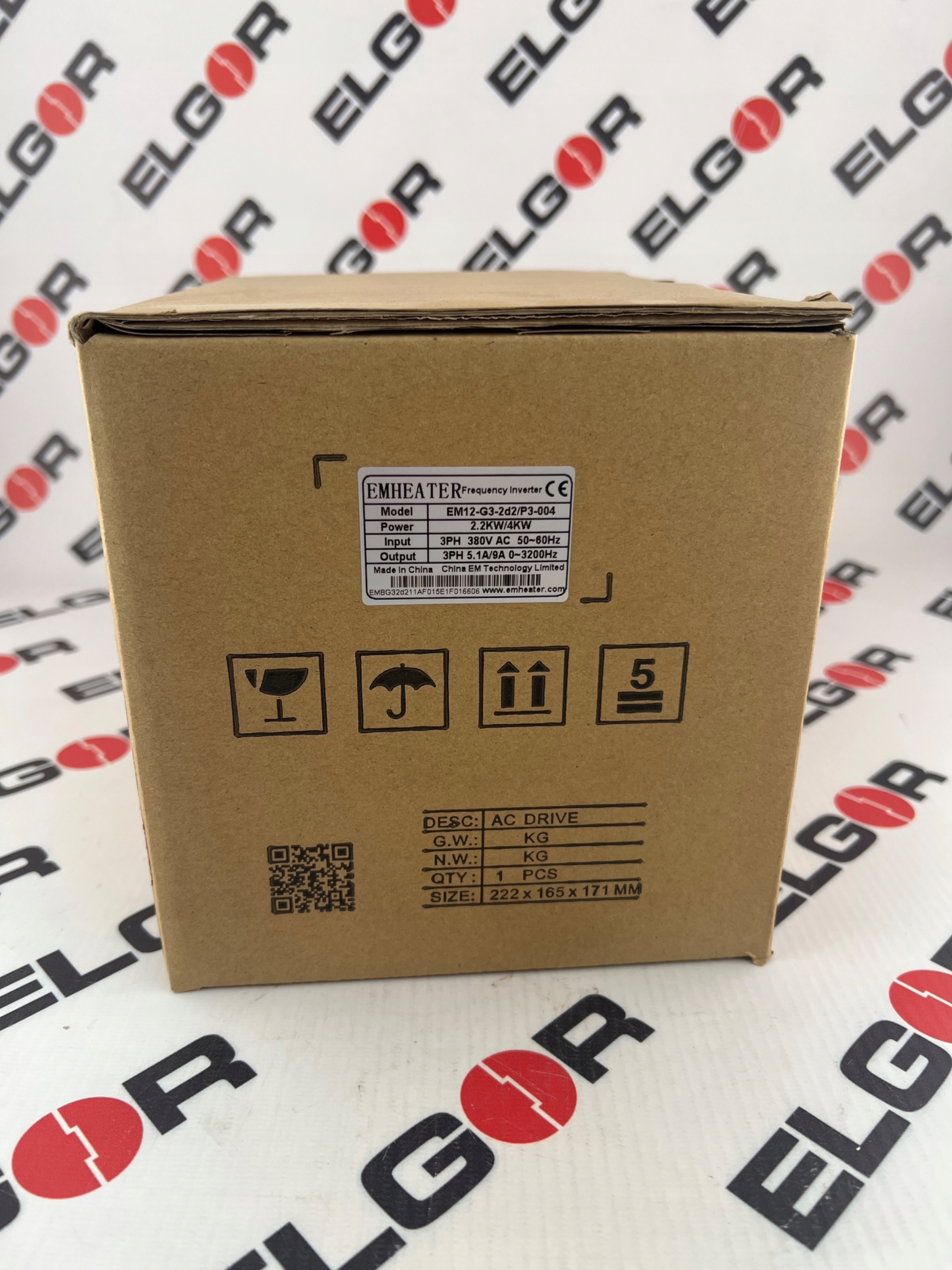 EMHEATER Falownik 2.2kW 3 fazowy 380V Kod producenta EM12-G3-2d2