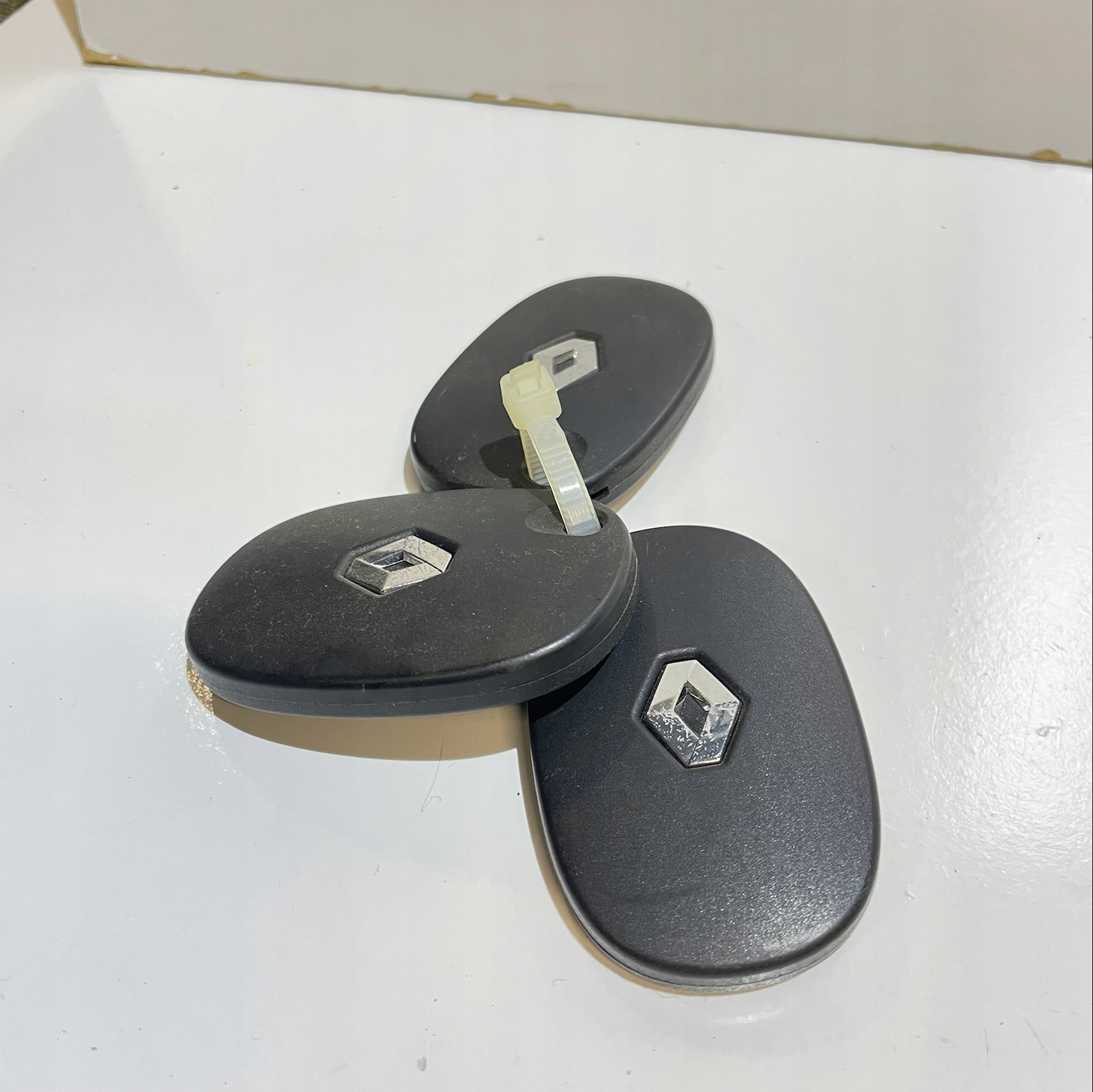 RENAULT MASTER III КЛЮЧ КАРТЫ