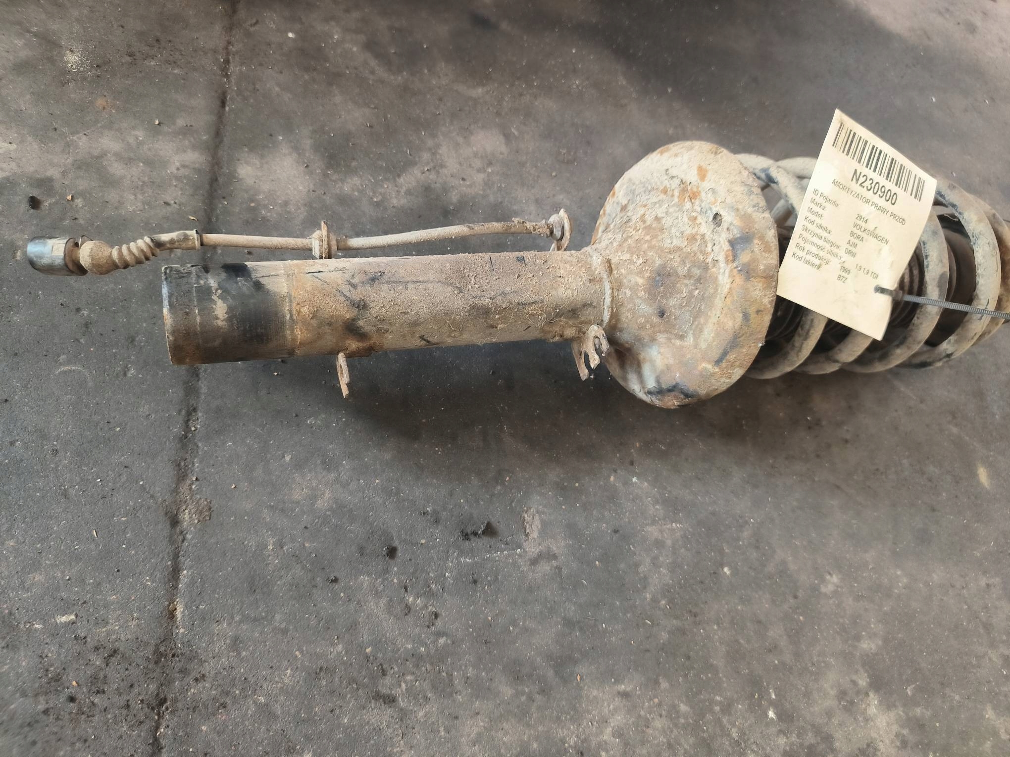 shock absorber right front VOLKSWAGEN BORA