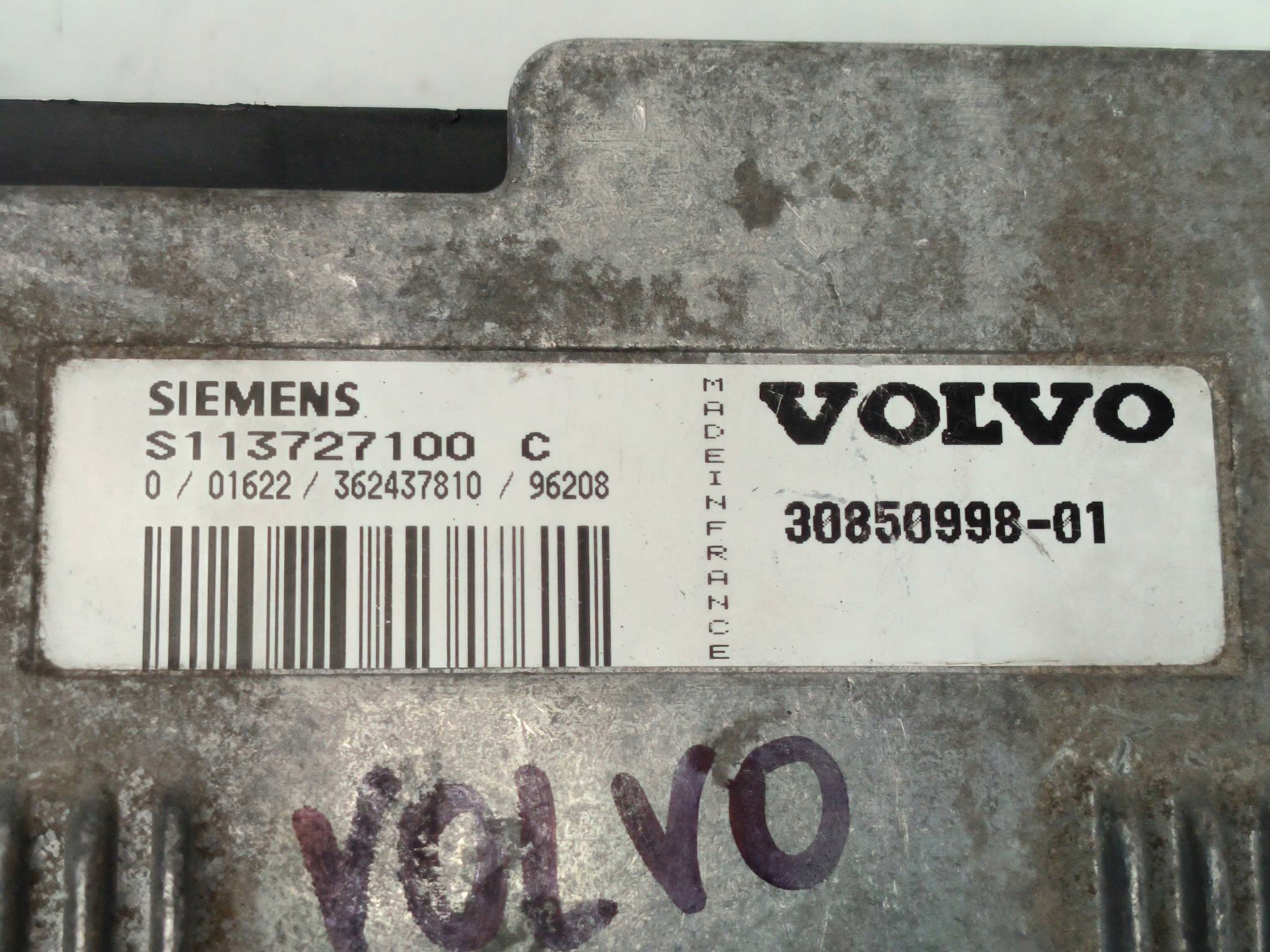 Computer 30850998-01 1.8 16V VOLVO S40