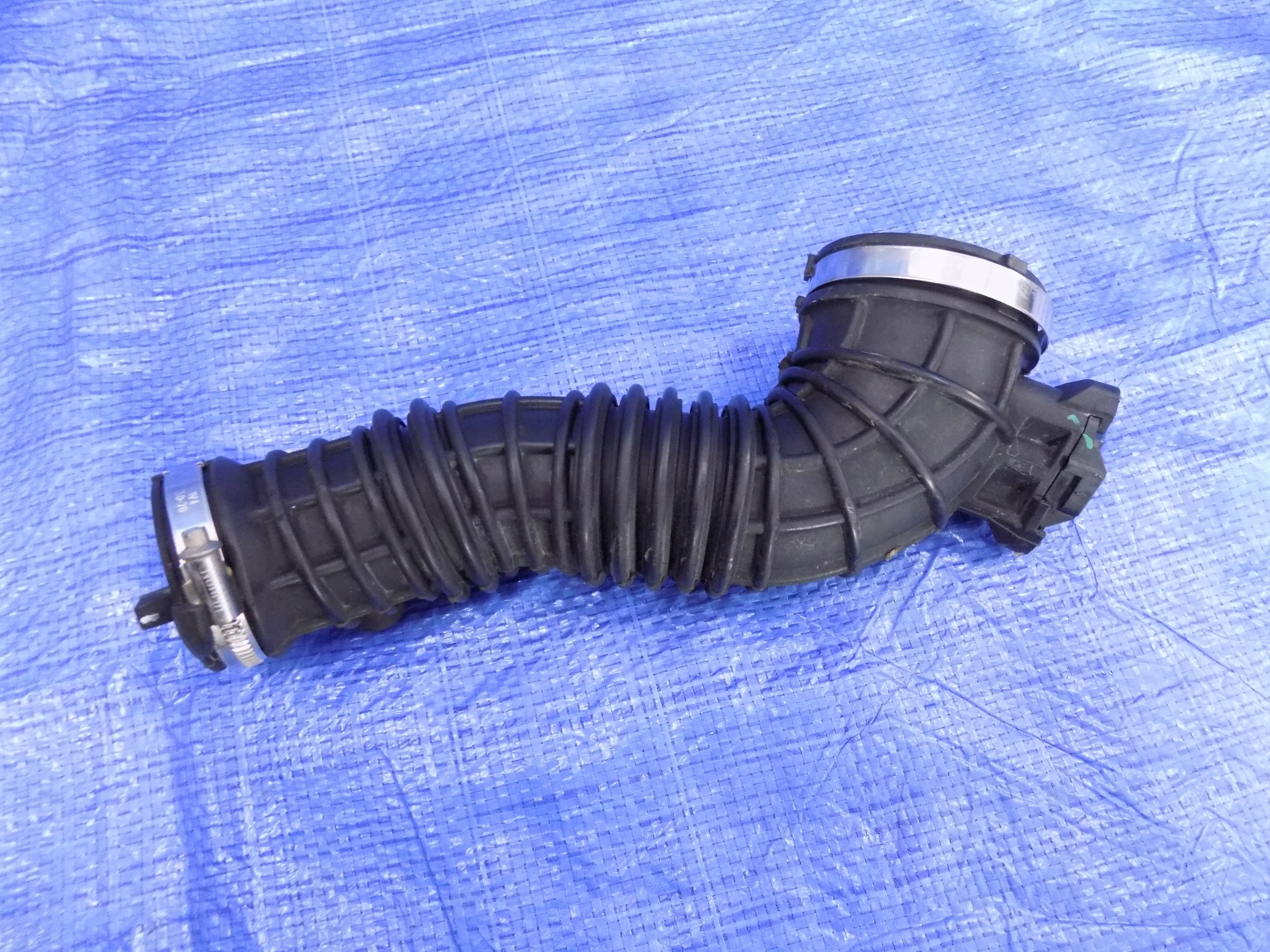 pipe wiring air VW T6 2,0 TDI 16