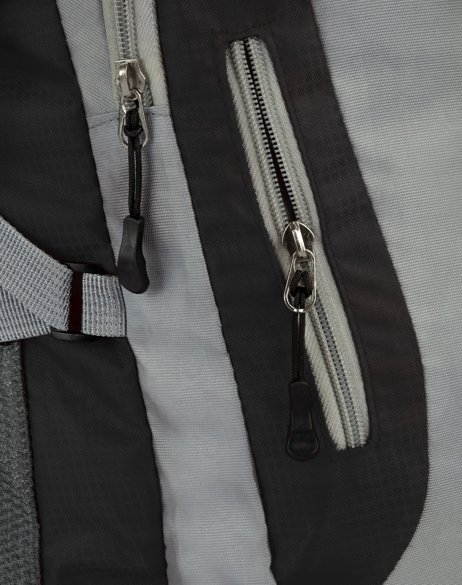 PLECAK TURYSTYCZNY SPORTOWY TREKKINGOWY MIEJSKI WOODPORNY NA ROWER 40L XL Materiał dominujący nylon