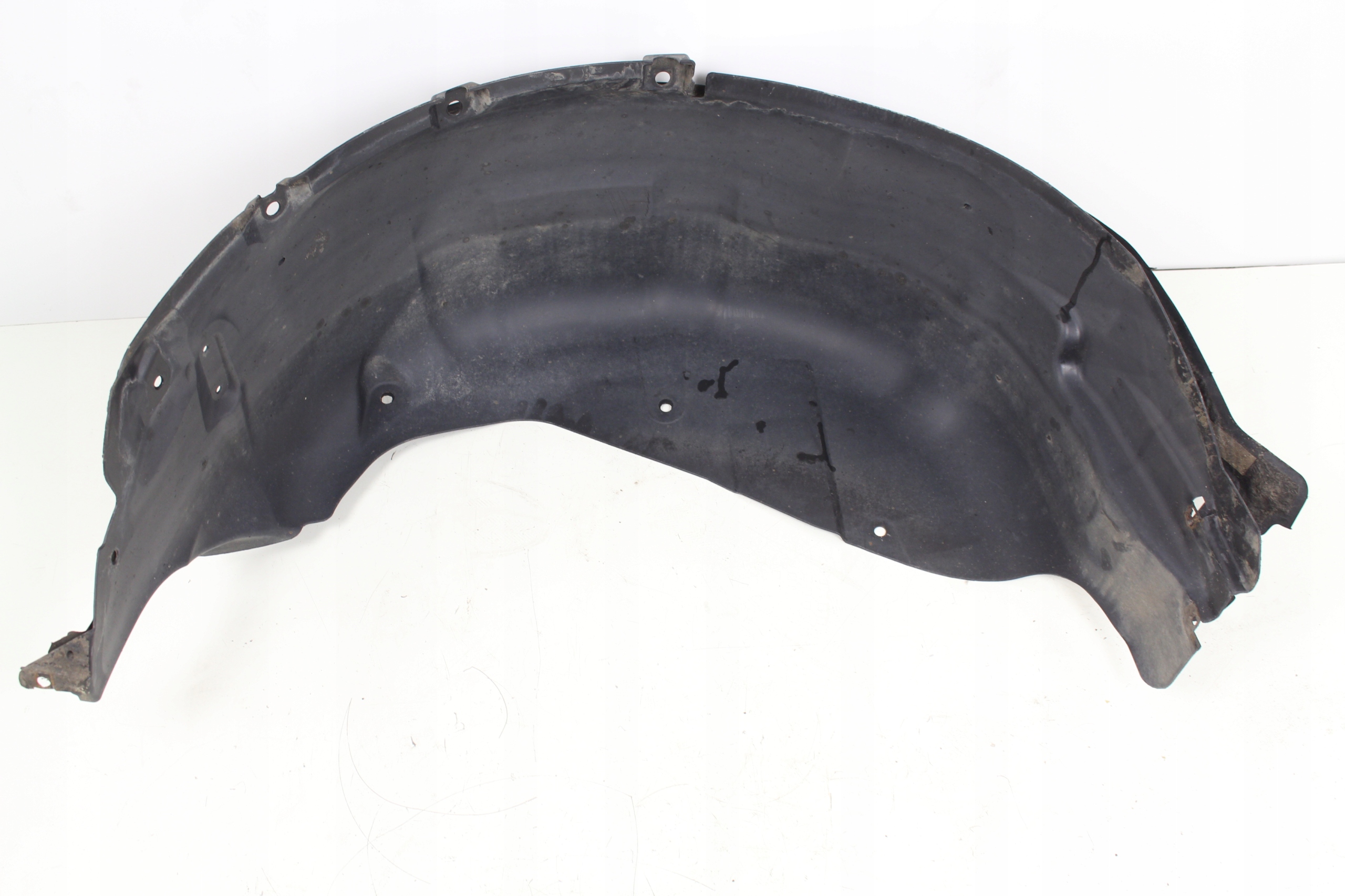 подкрылки задний правый LAND ROVER DISCOVERY IV