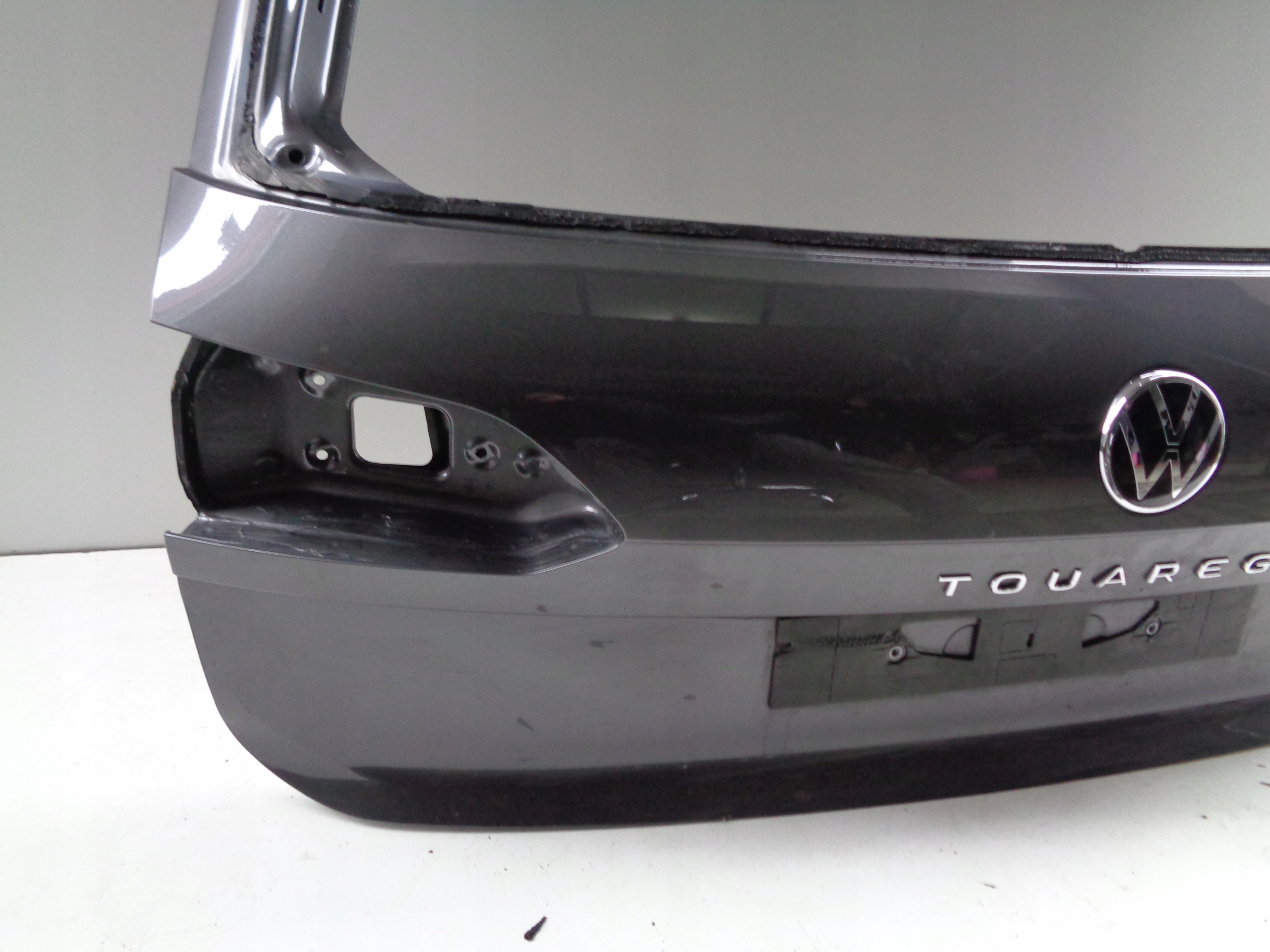 boot doors VW TOUAREG III 760 18- NR 50492