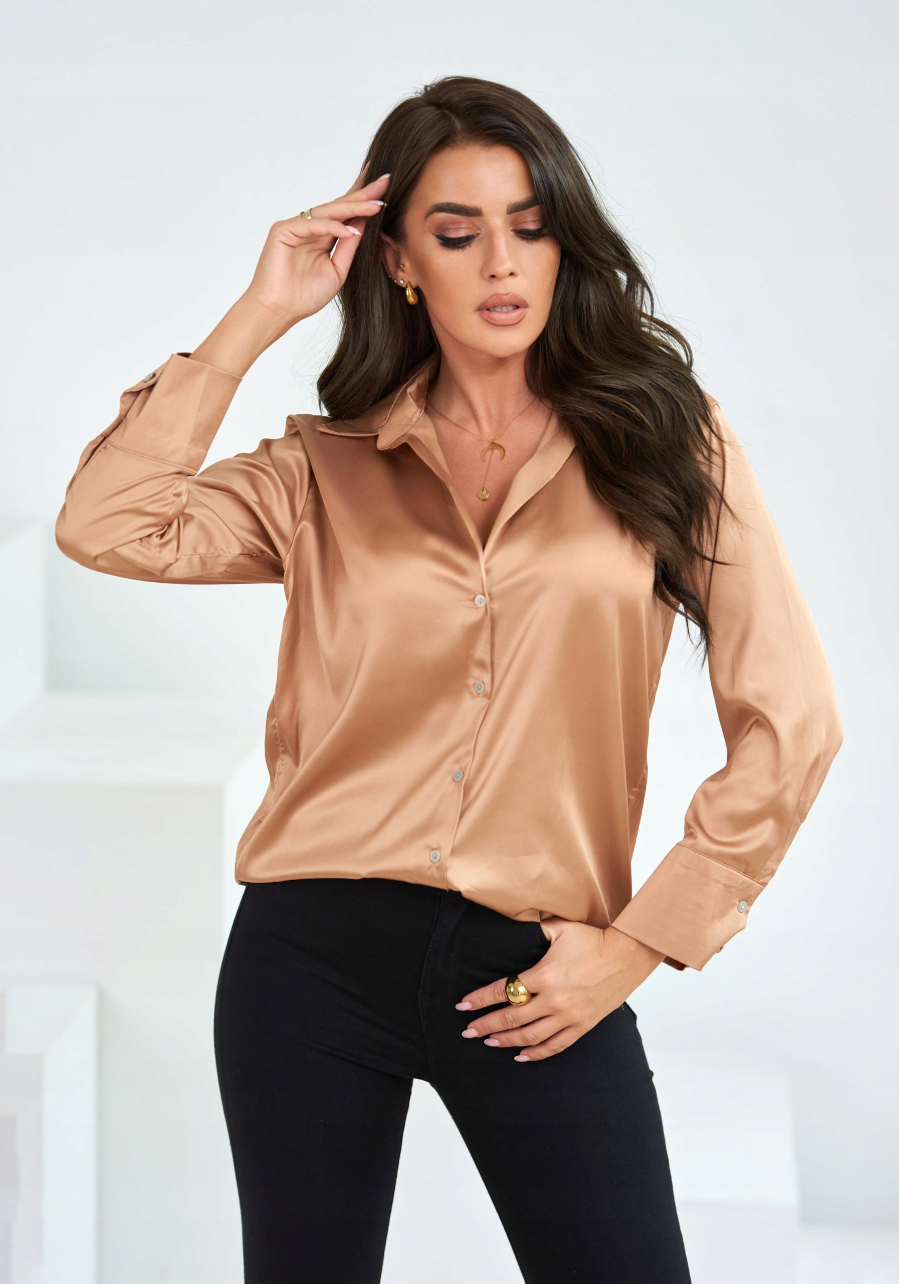 Luksusowa Elegancka KOSZULA SATYNOWA z Kołnierzykiem ZŁOTA 40_L Dekolt kołnierzyk