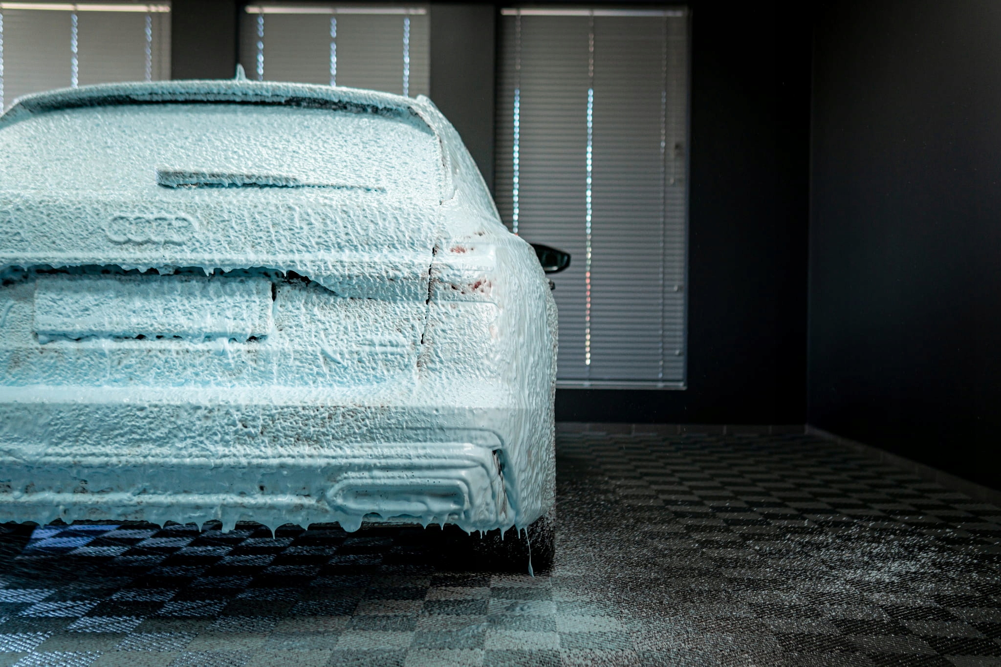 Shiny Garage Blue Foam 5l niebieska piana aktywna o neutralnym pH Producent Shiny Garage