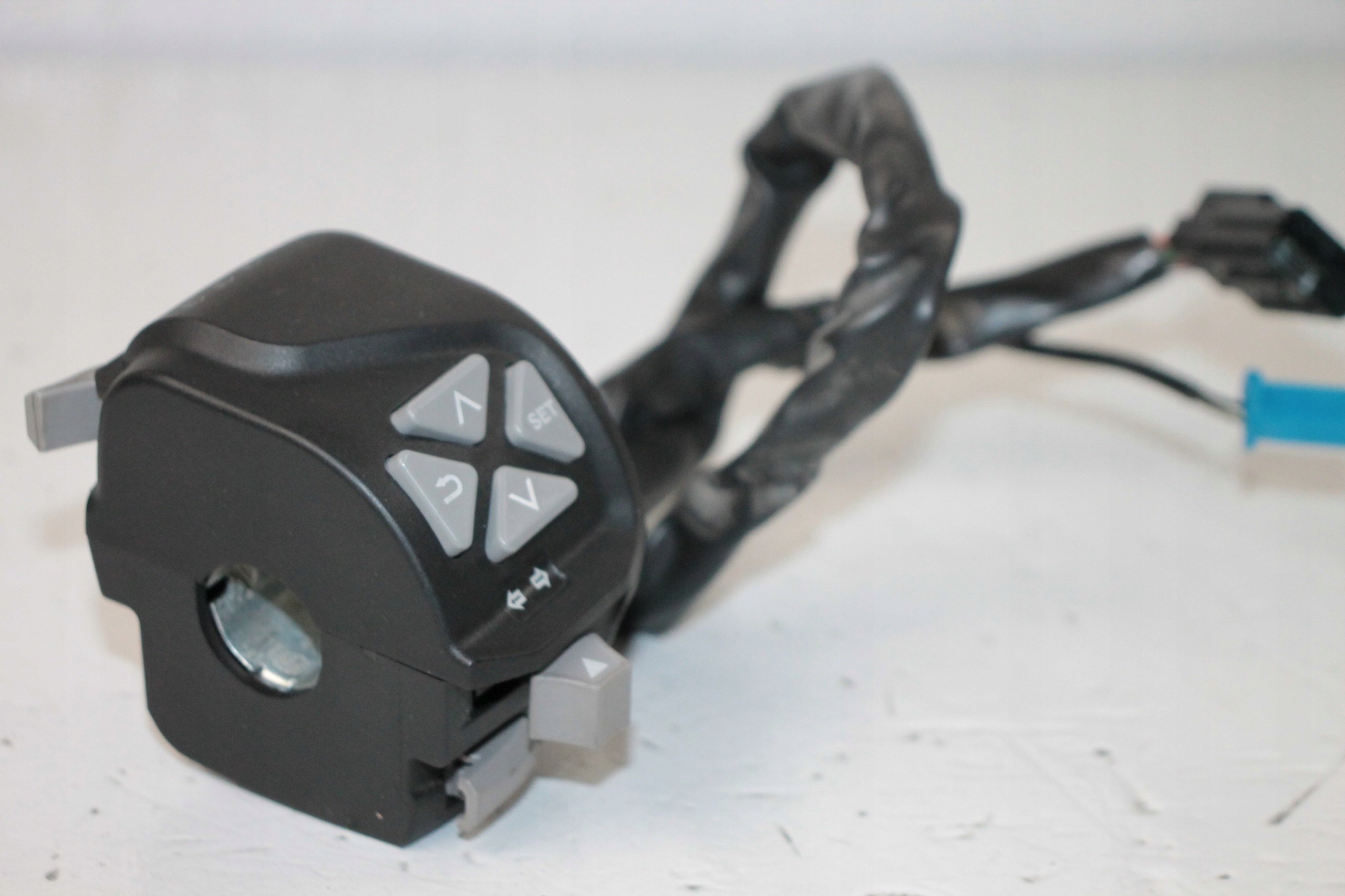 Adventure390 18 - KTM 390 ADVENTURE 20 + ЛЕВЫЙ ПЕРЕКЛЮЧАТЕЛЬ