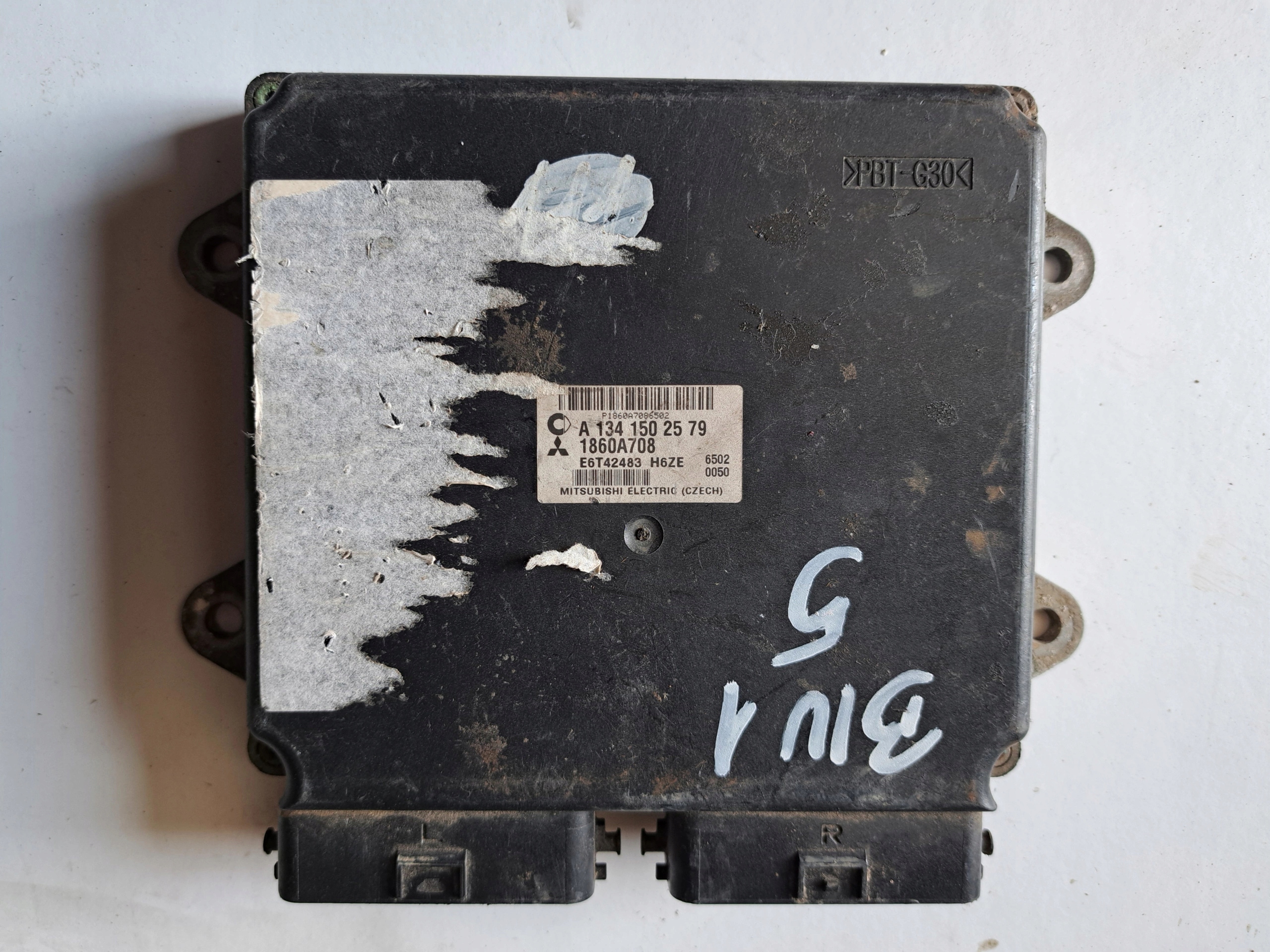 MITSUBISHI COLT computer Motore ECU A1341502579 E6T42483 1860A708 Originale