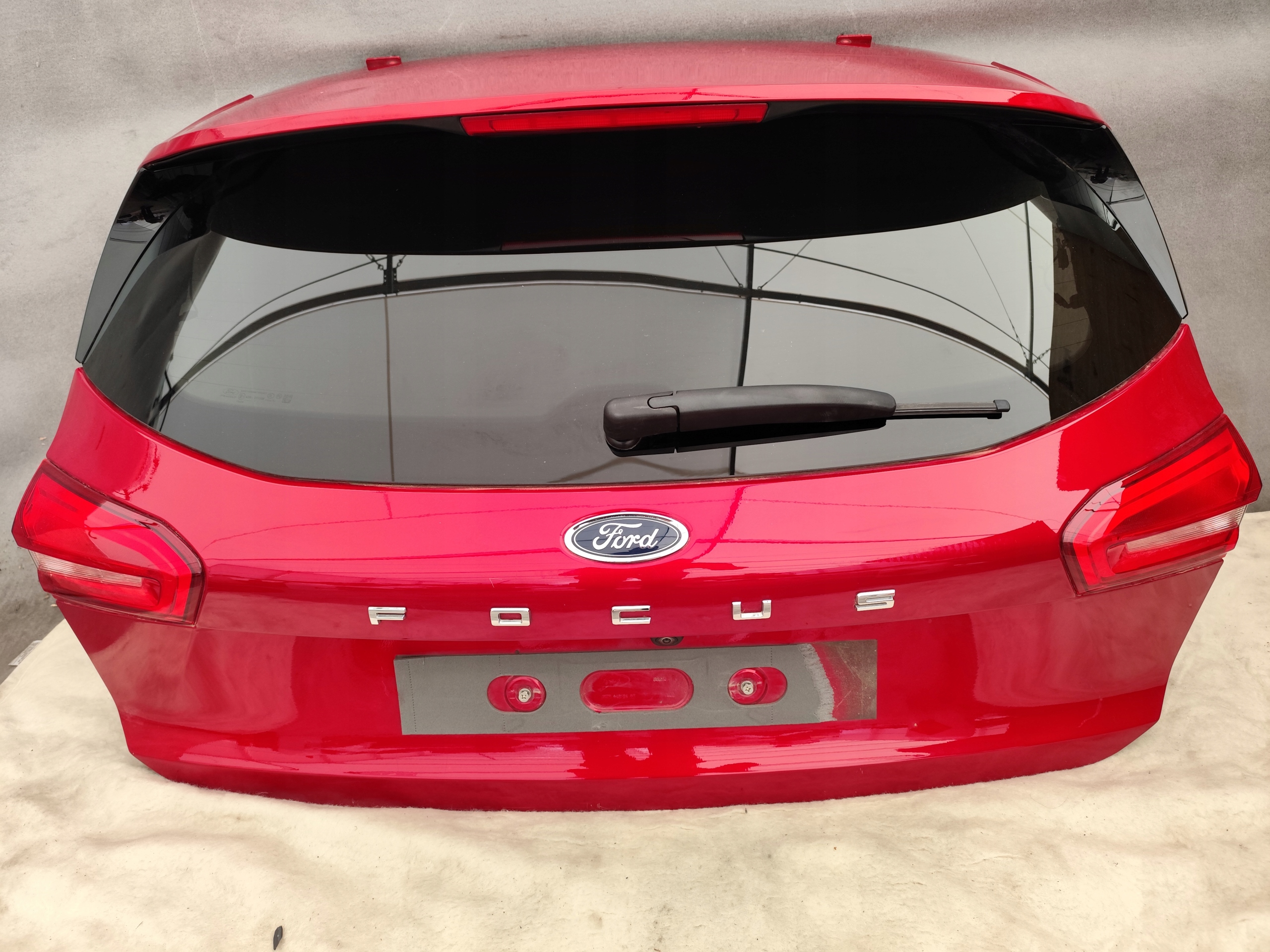 FORD FOCUS MK4 HB boot door rear complete KAMERA