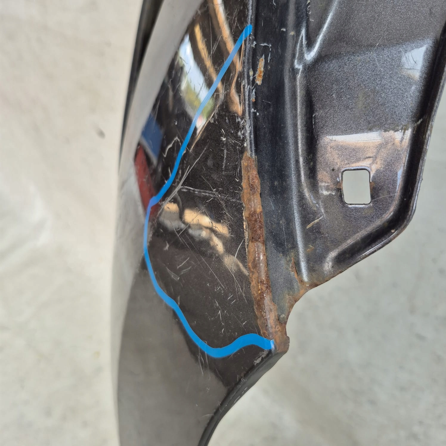 TOYOTA AURIS and 1 06-09 fender right front front
