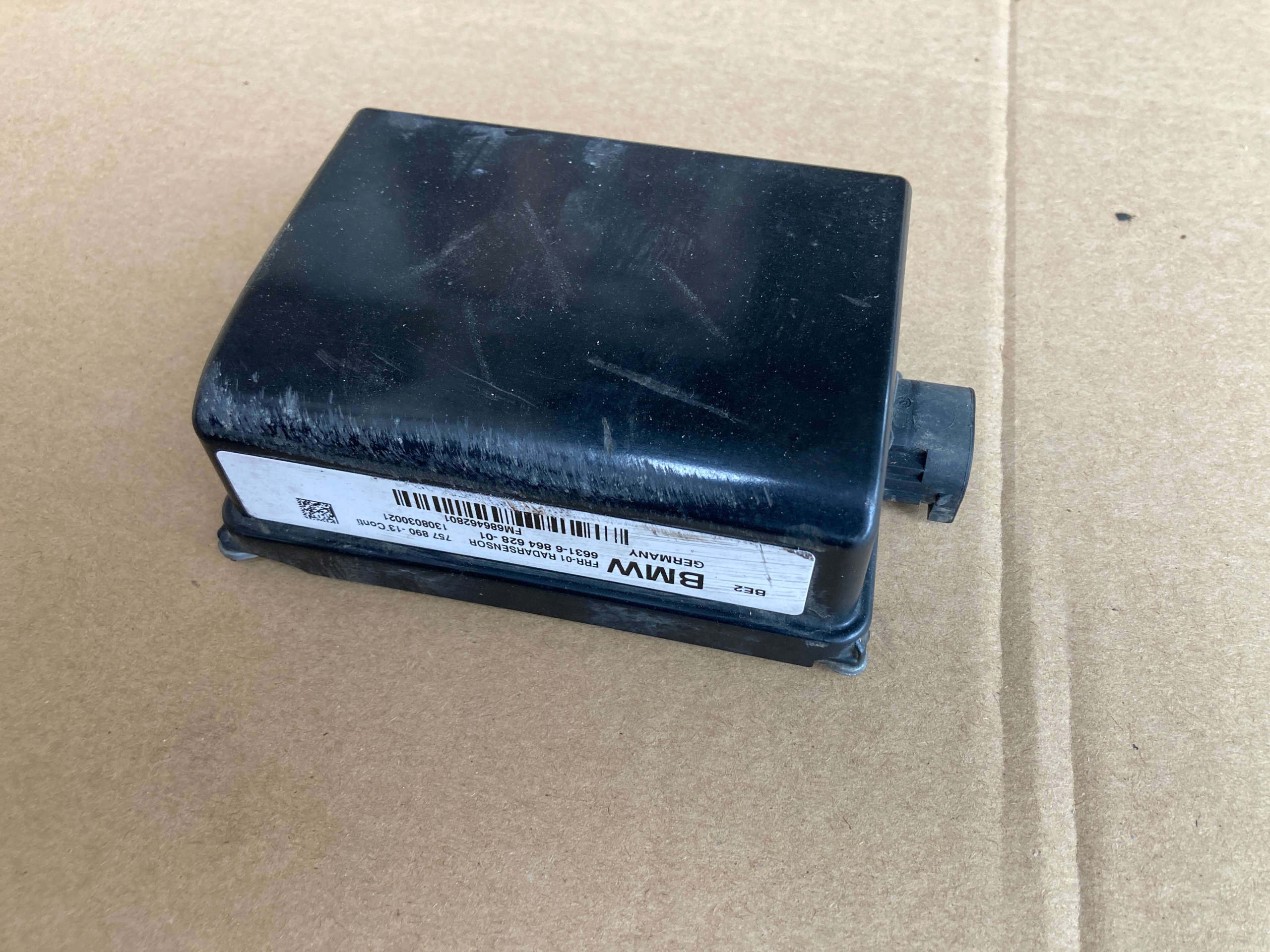 Радар датчик акк BMW F11 2013 6864628