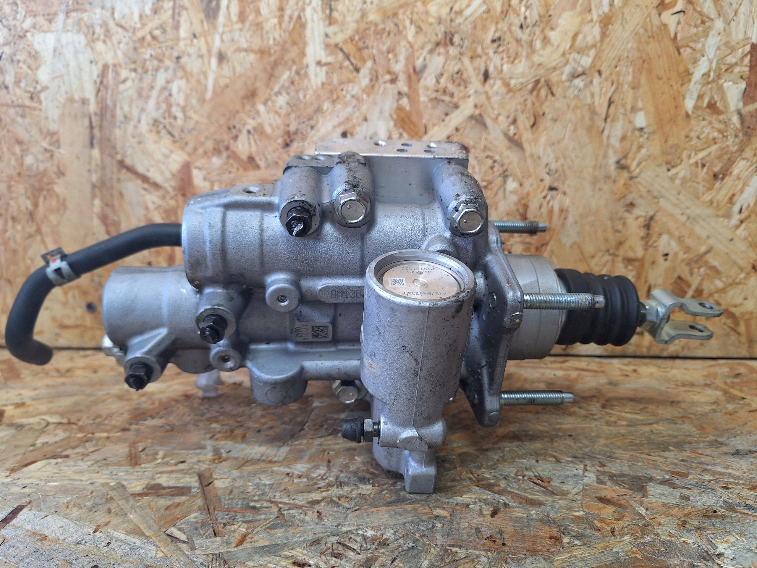 POMPA ABS 47210-10270 TOYOTA CH-R