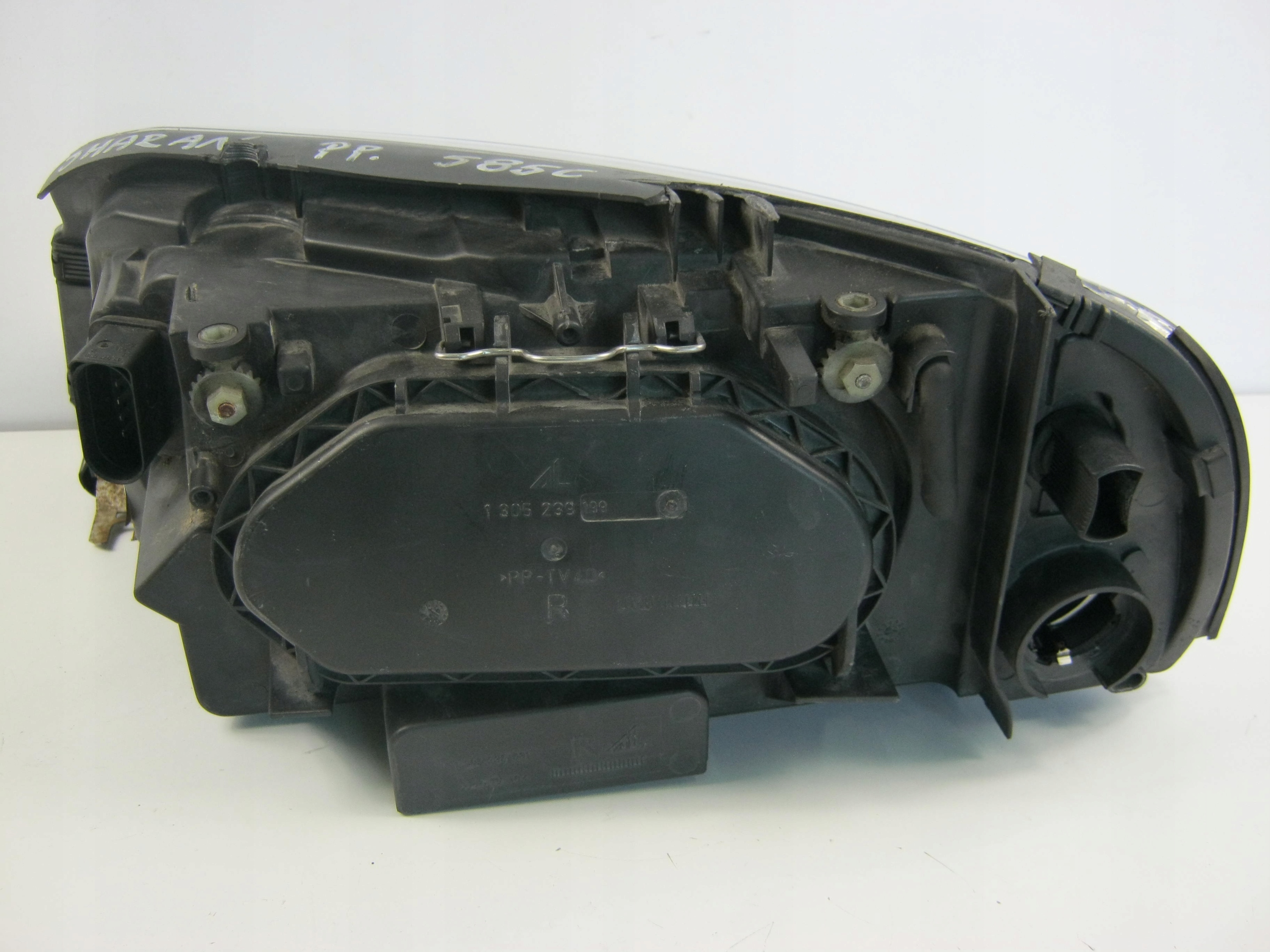 light right front VW SHARAN II EUROPA