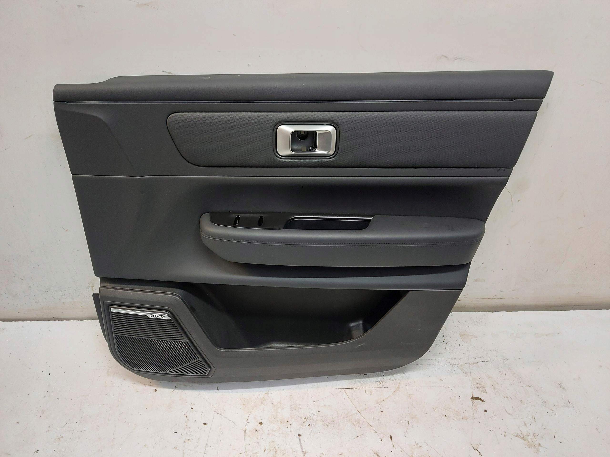 Jaecoo 7 PHEV 2025 side upholstery door right right front ANGLIK !