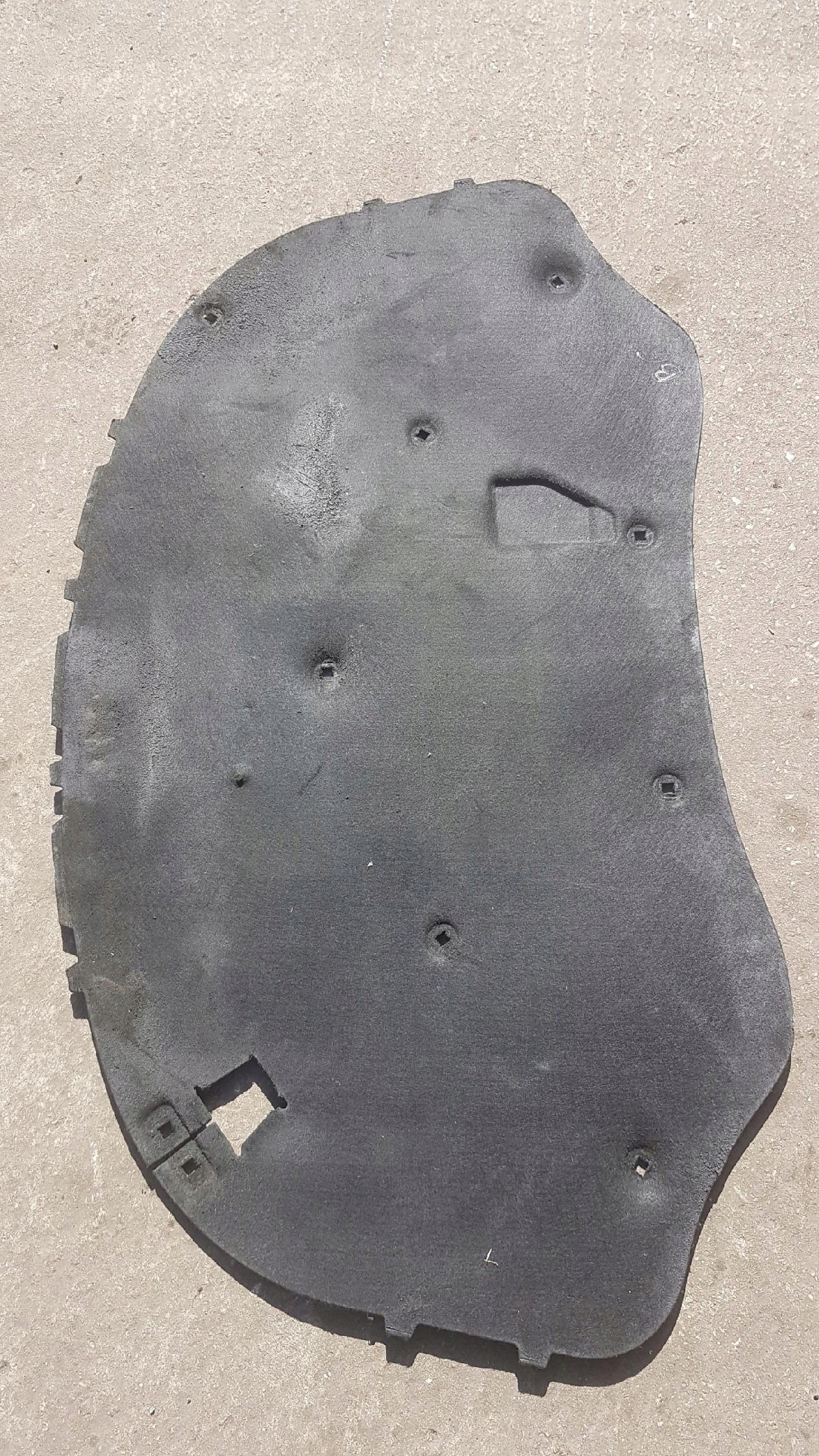 Insonorisation du capot Moteur VW PASSAT B6 3C0863831