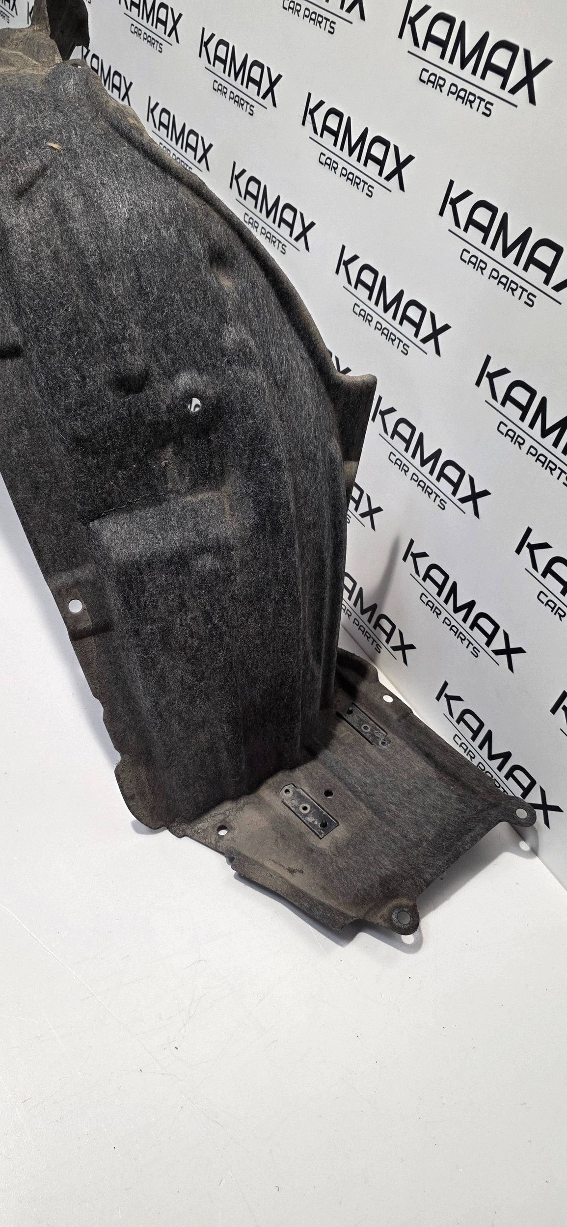 mudguard front right side Toyota Corolla Cross 587516090
