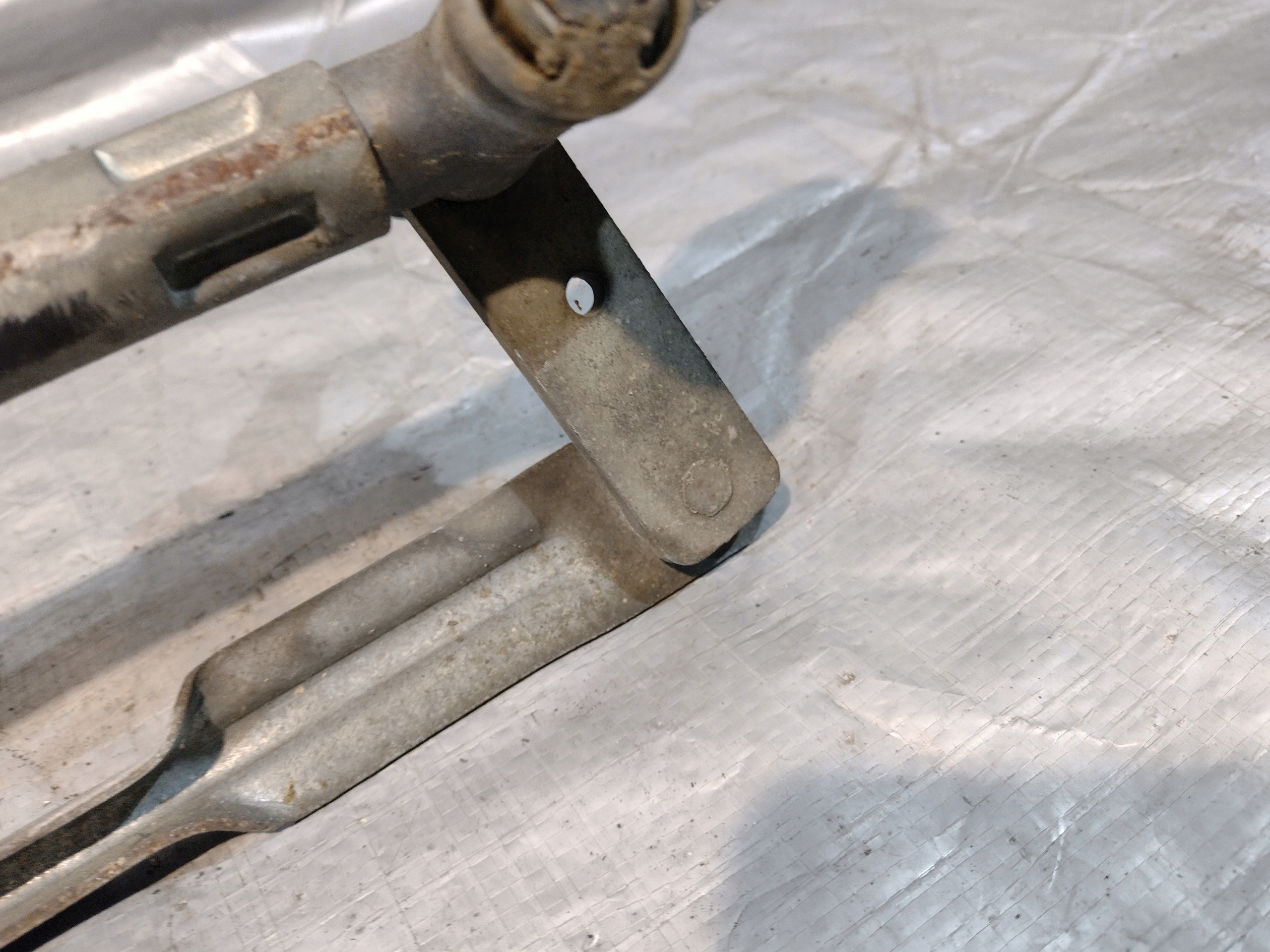 Wischergestänge przednich Citroen C4 und 1 HB 404638