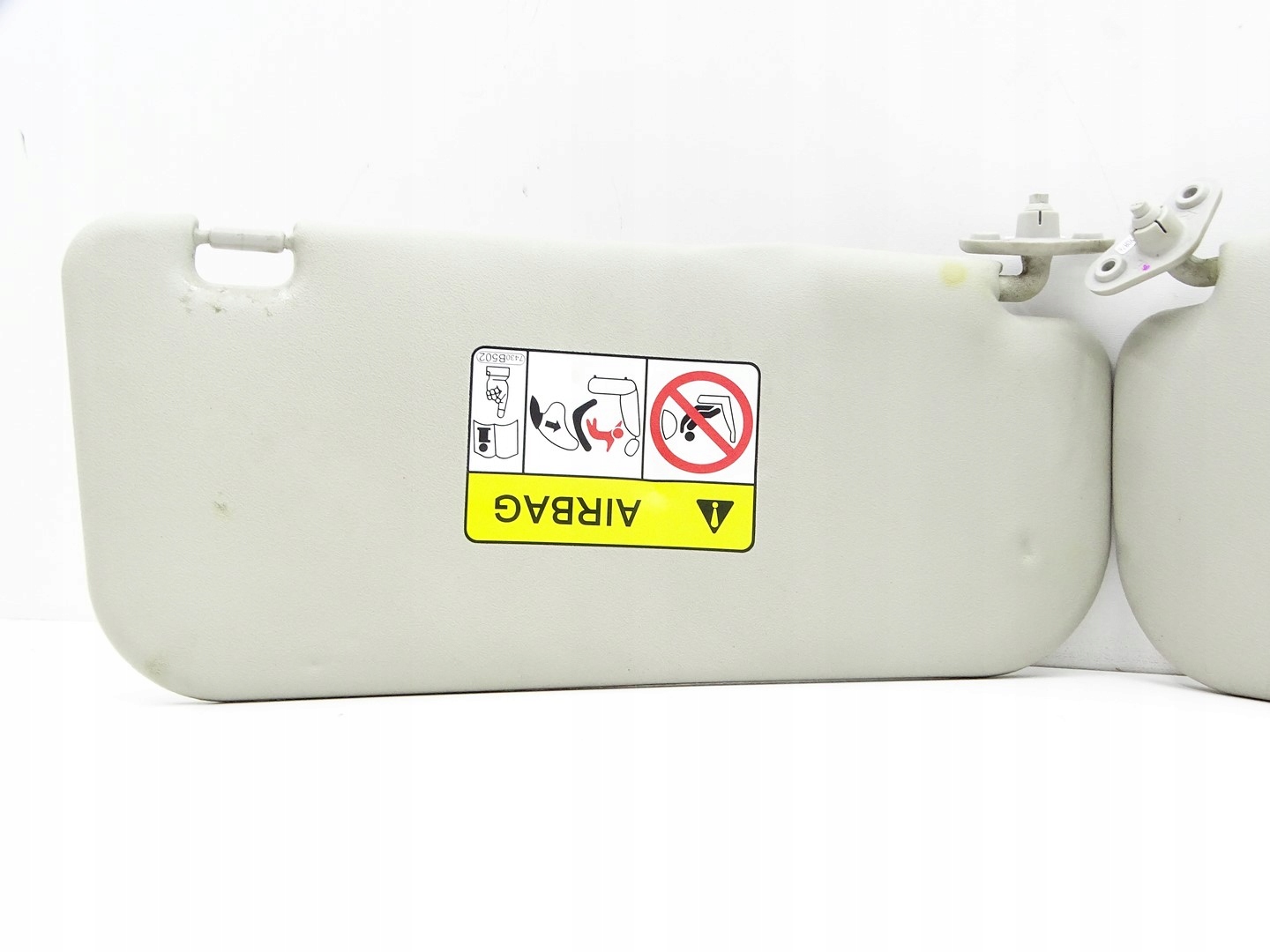 visor PRZECIWSLONECZNY right left MITSUBISHI L200 V FULLBACK 15