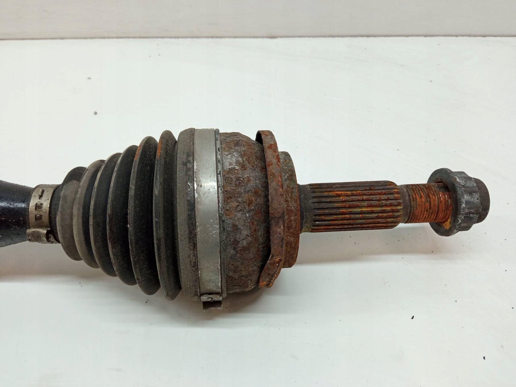 semi-axis right front 1.6 B E15 124 KM Toyota Auris and (2006-2012)