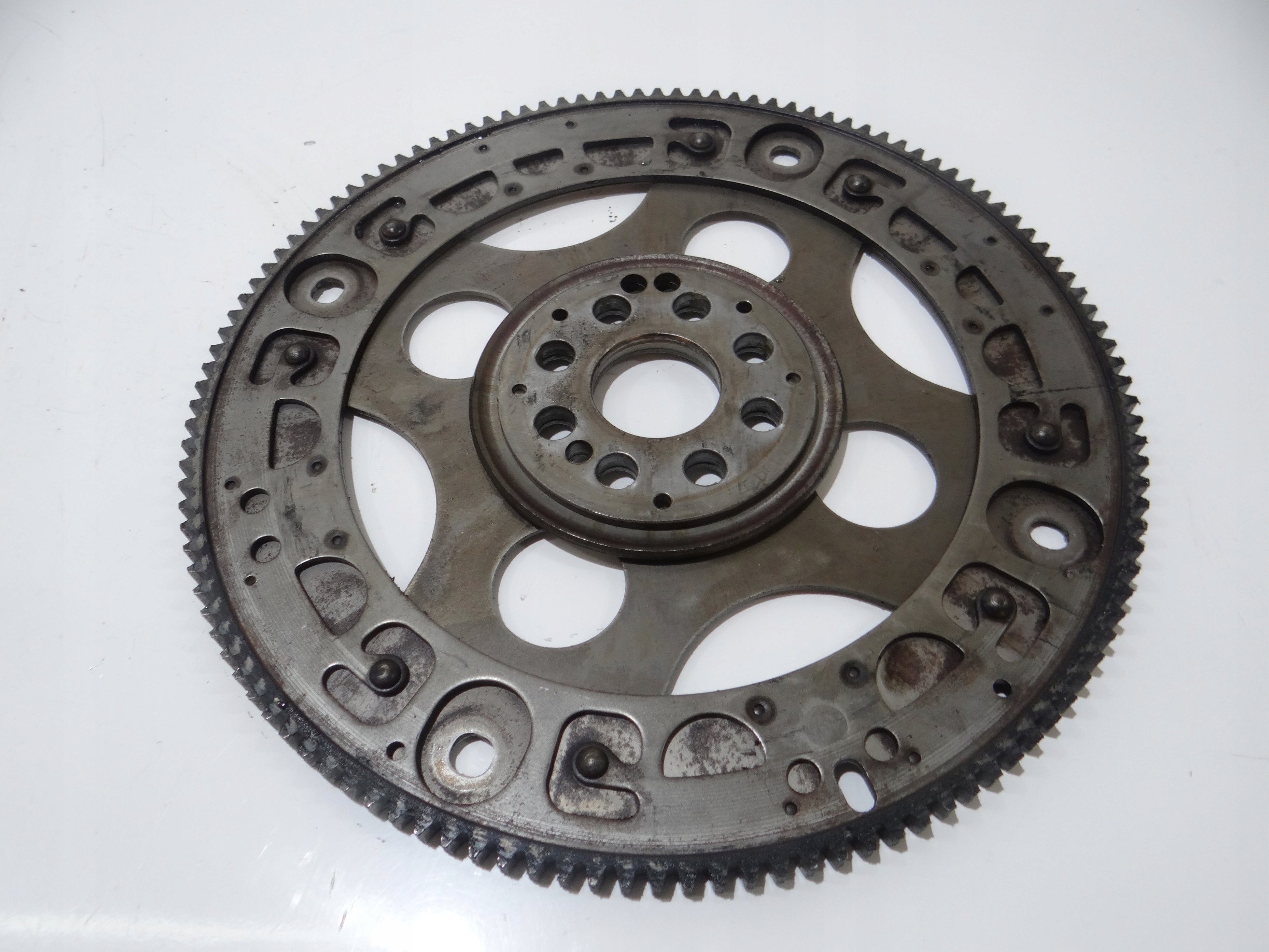 wheel flywheel BMW F10 N47 2.0D 7797964