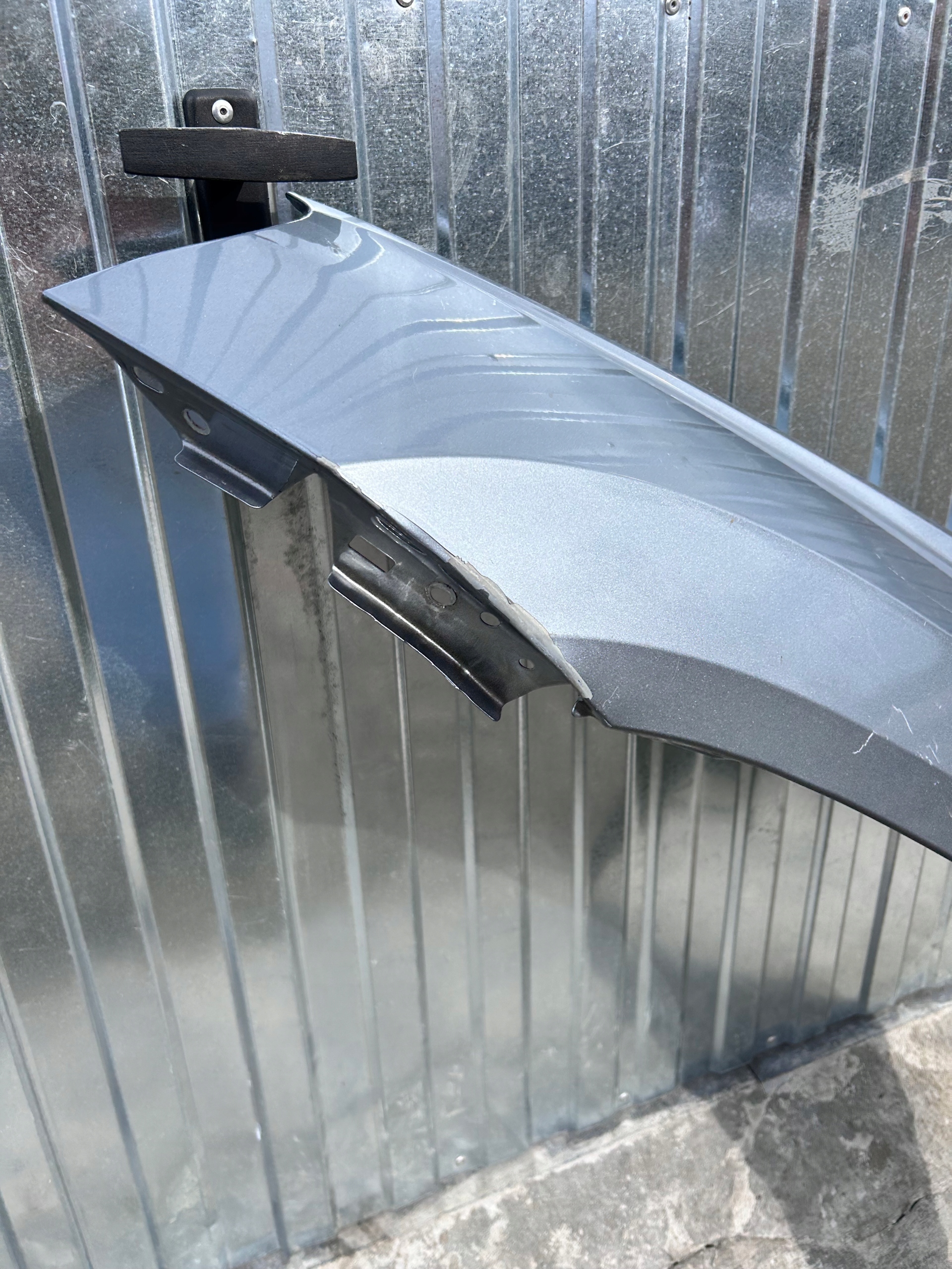 fender front left SKODA KAROQ nr.00