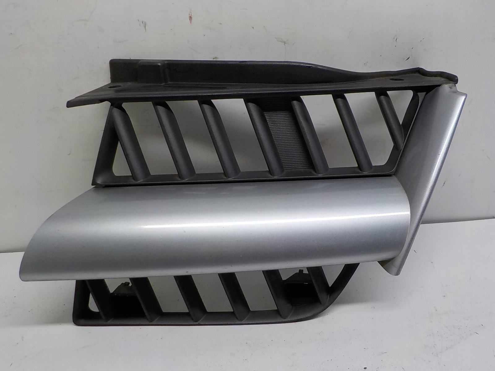 MITSUBISHI OUTLANDER and grill grille radiator grid left