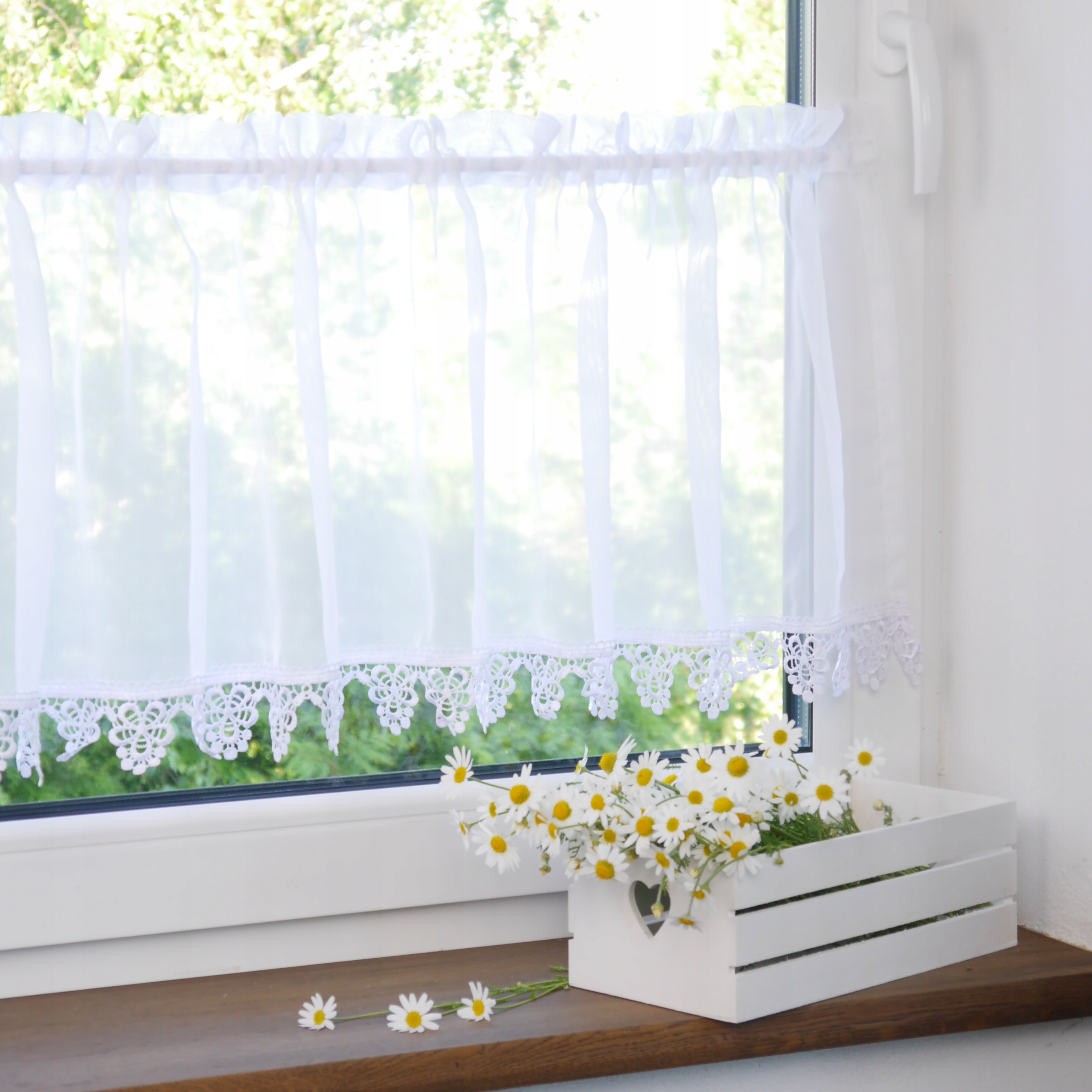 Vzdušná Vitrážová Záclona Voál Gipiurou Květin 300x60