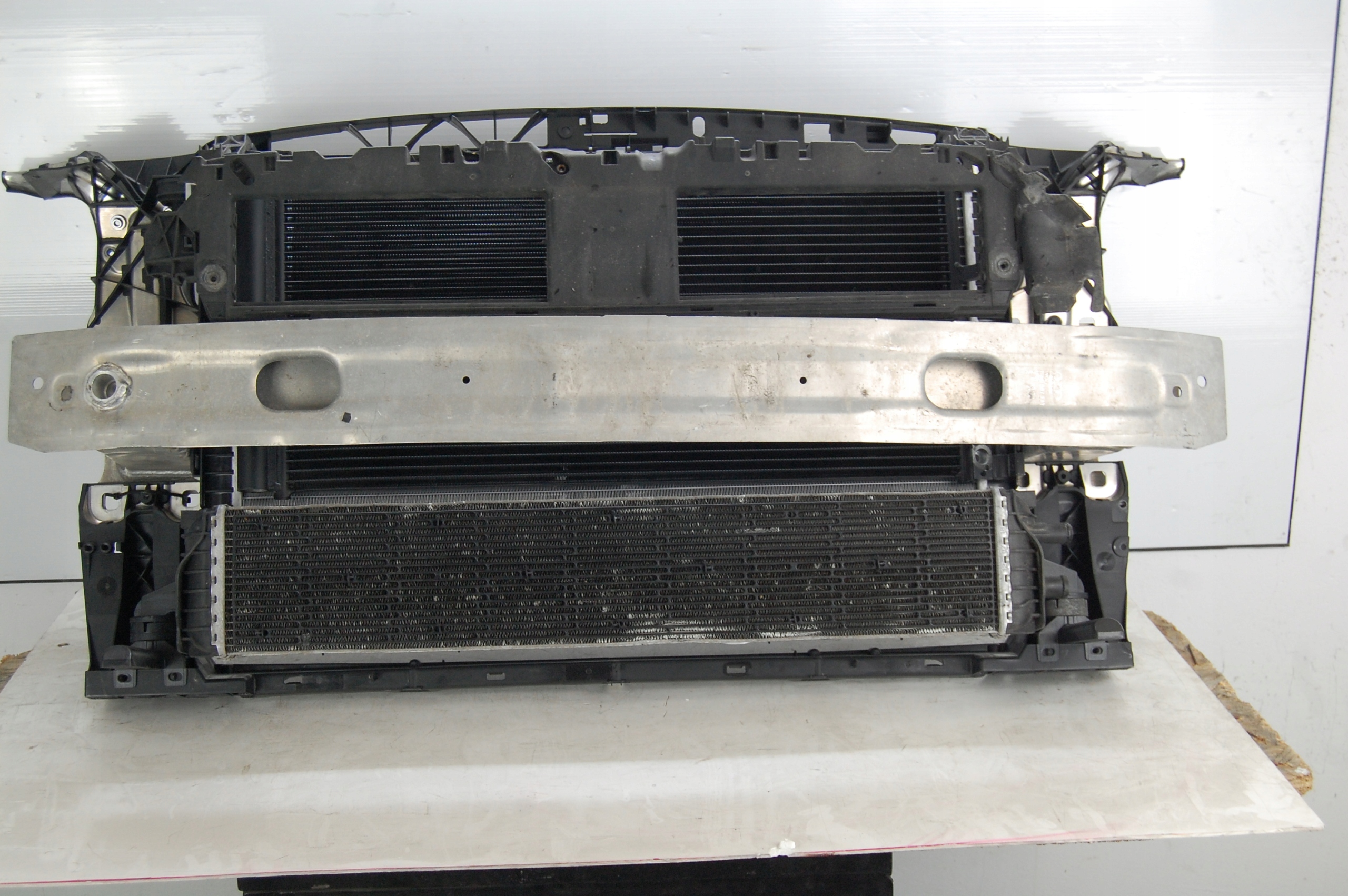 WZMOCNIENIE PAS AUDI A4 8W B9 20-23 1.4 TFSI LIFT Numer katalogowy części 8W0805594