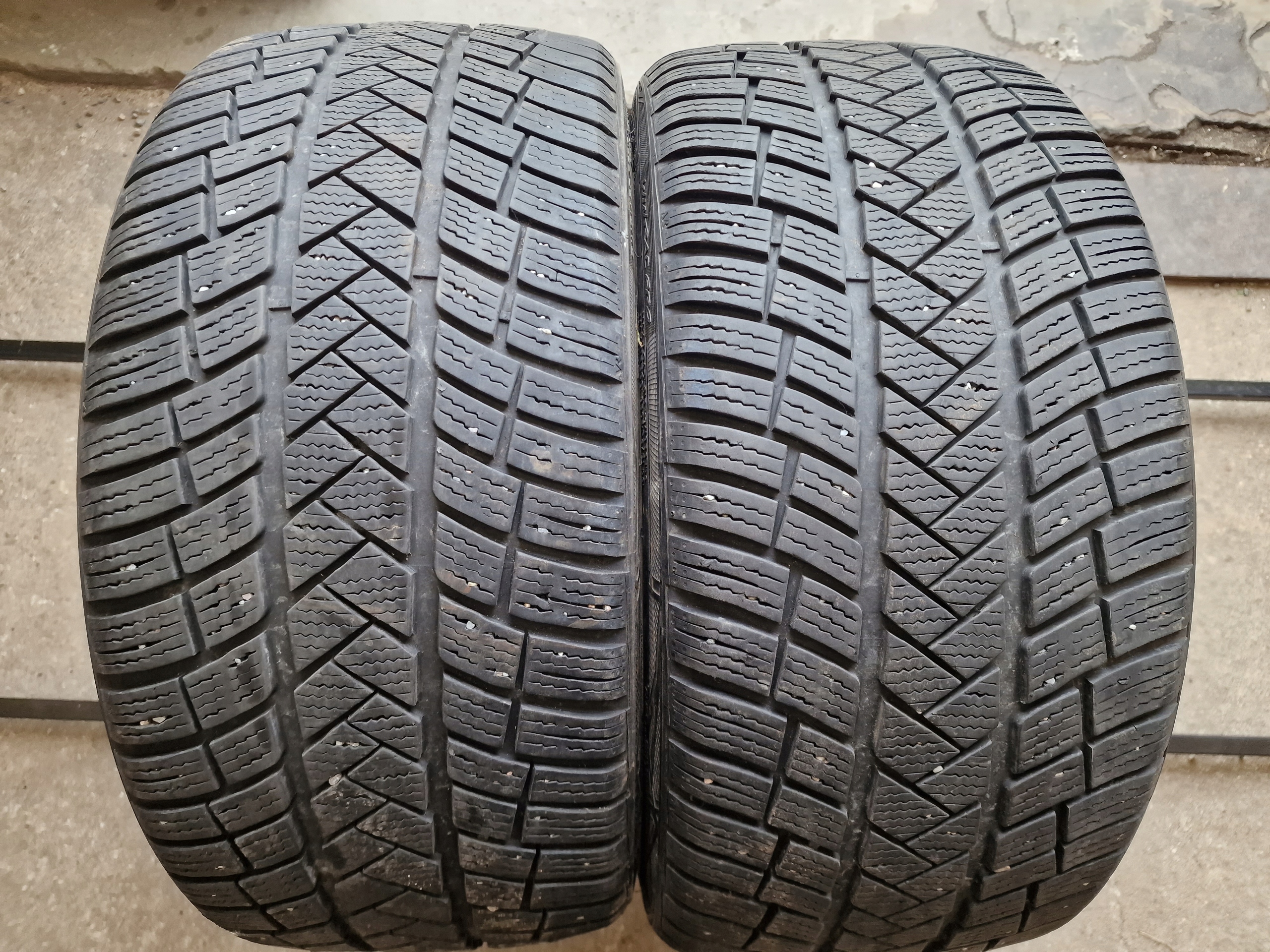 OPONY ZIMA VREDESTEIN WINTRAC PRO 235/35/19 91Y