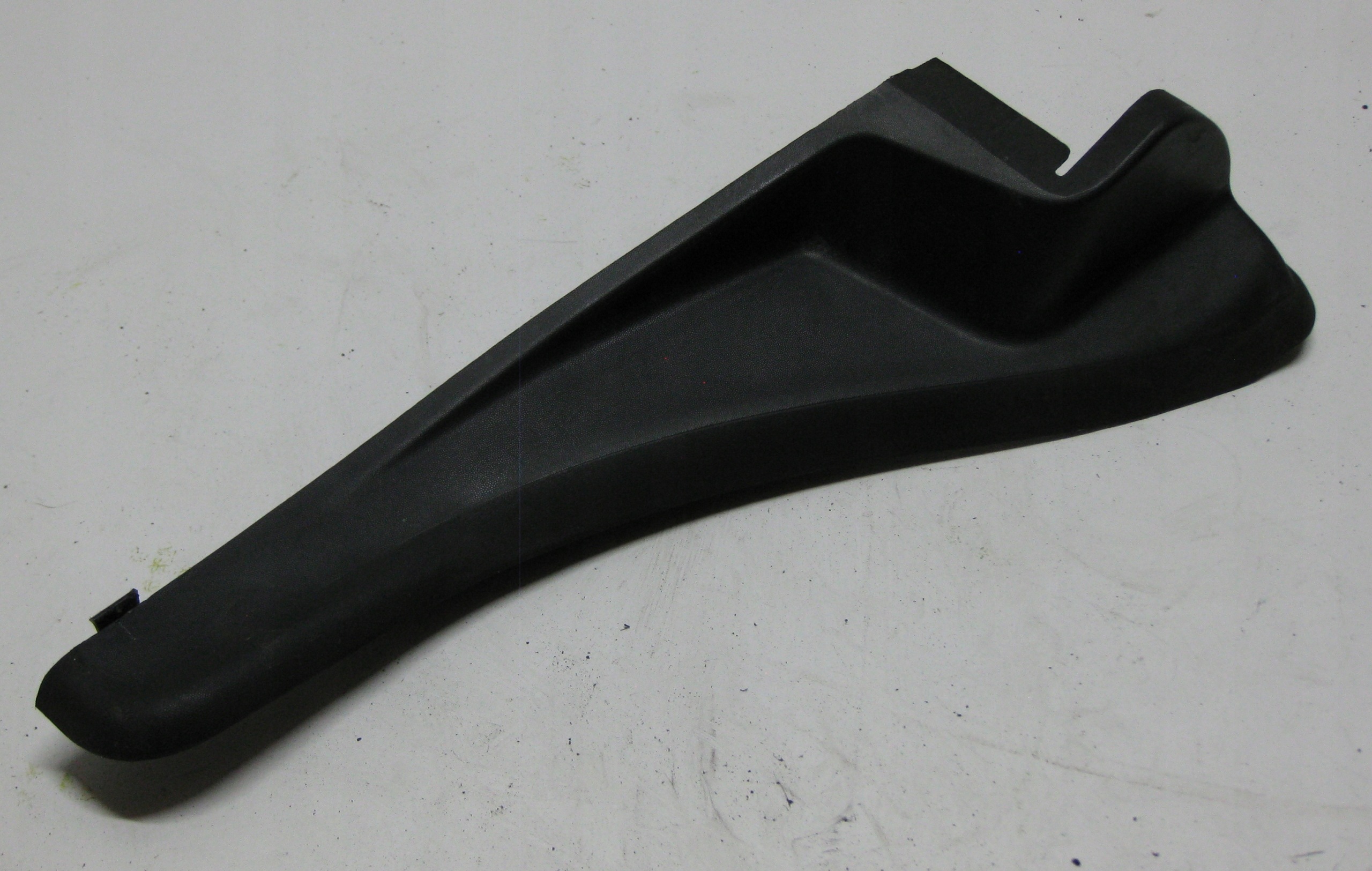 RENAULT MASTER III LIFT cover for hinge corner under the window left 668119349R