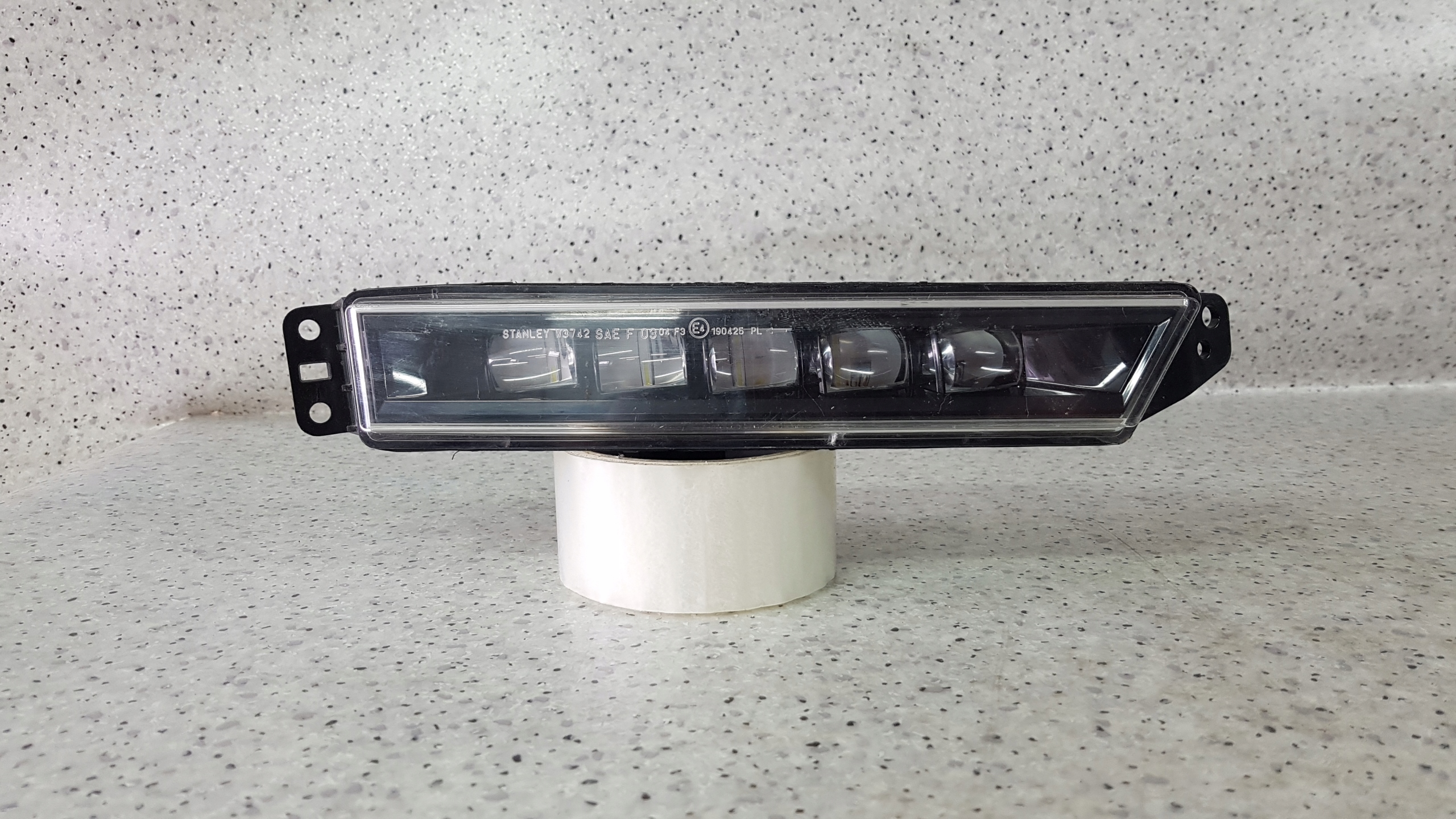HONDA CRV CR-V 5 V 2017 - rechts LED DRL Nebelscheinwerfer D 9345