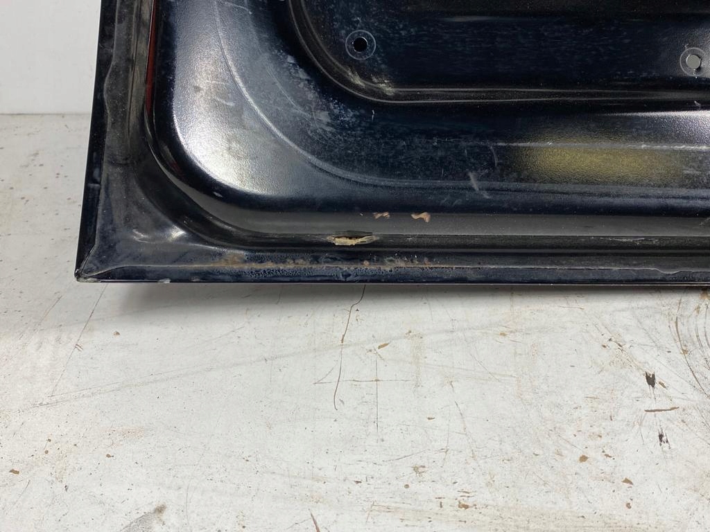 CADILLAC ESCALADE YUKON SUBURBAN 07-14R KLAPA BAGAŻNIKA ORYGINAŁ OEM Strona zabudowy tył