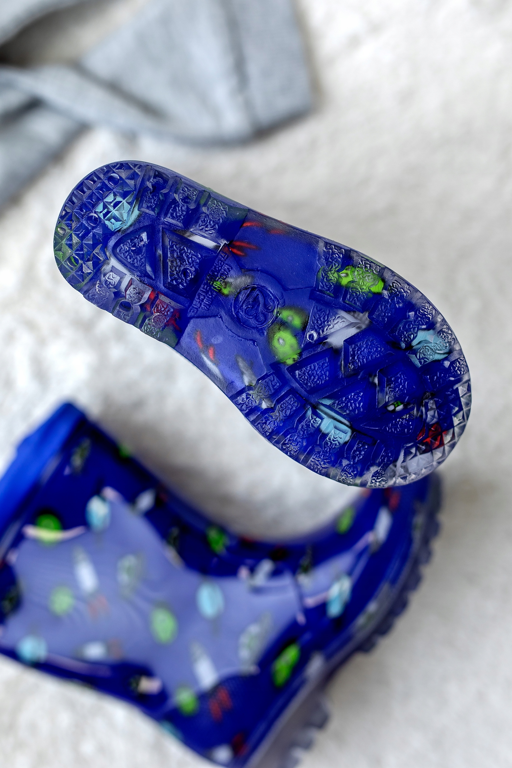 Kalosze dziecięce UFO niebieskie WOJTYŁKO (32) Odcień granatowy