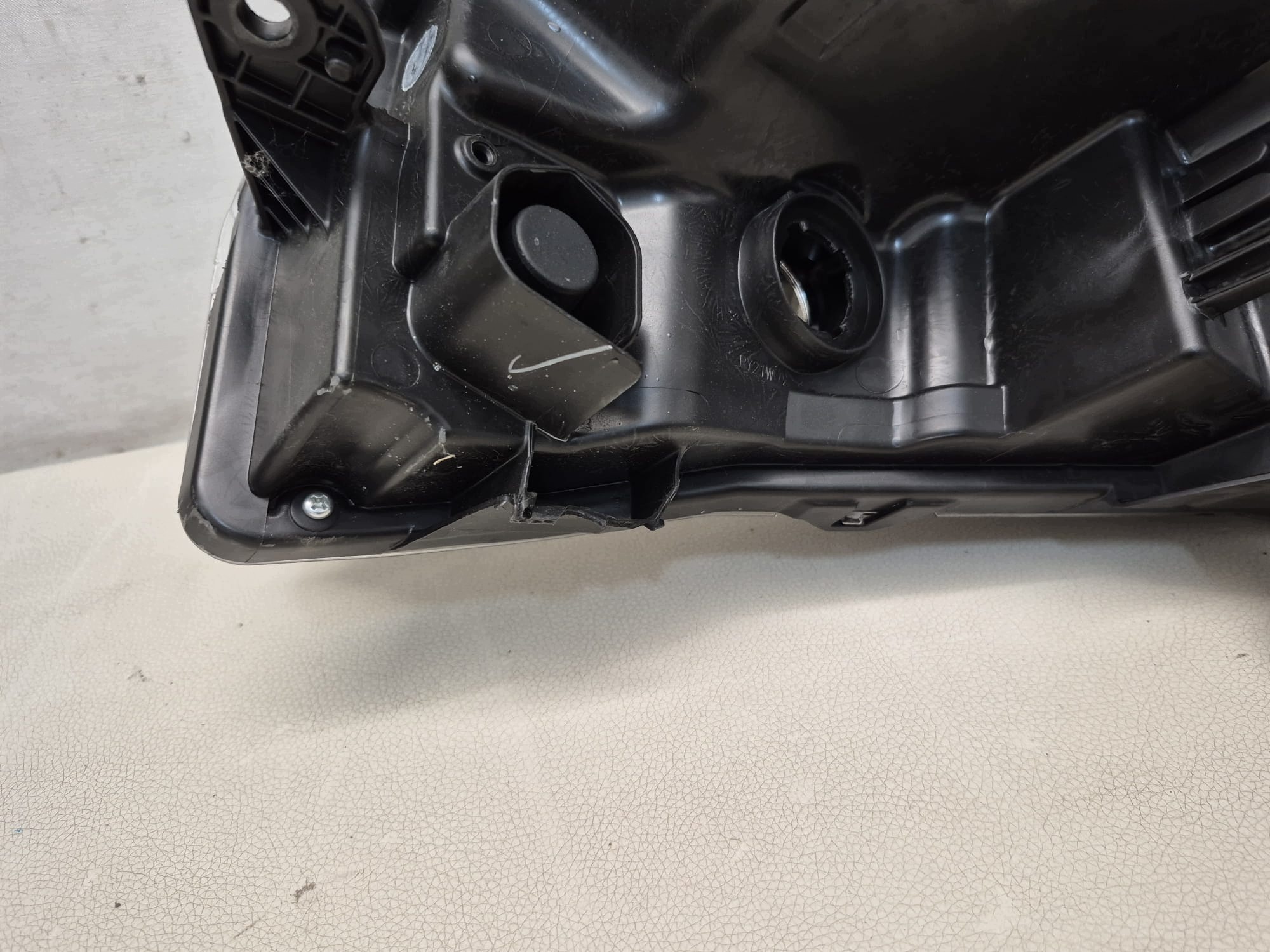 SUZUKI VITARA III 3 LIFT 19- feu droit avant avant FULL LED 100-7R016