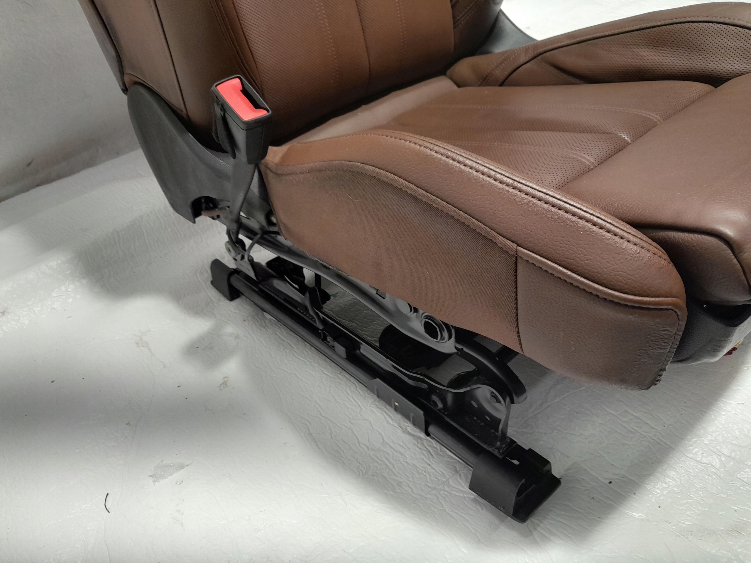 AUDI Q5 80A Sitze Ledersitz WENTYLOWANE heizung