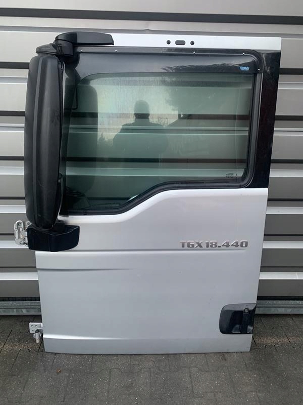 DRZWI LEWE KOMPLETNE LUSTRO STEROWNIK MAN TGX