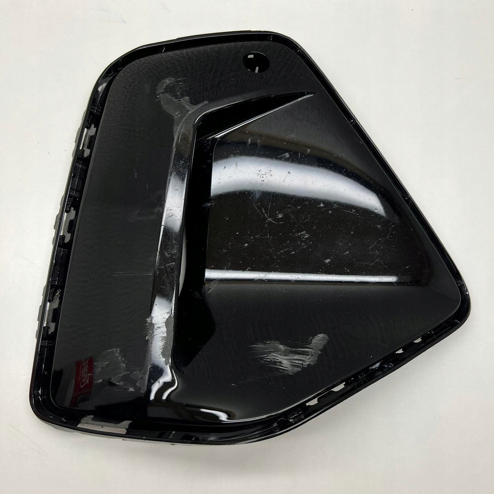 BMW 5 G60 G61 m-packet grid of a bumper right front 51118084690
