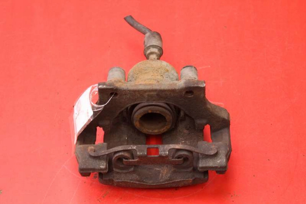 caliper brake right rear part BMW E90 E91 3.0xi 218 KM 4X4 04-10