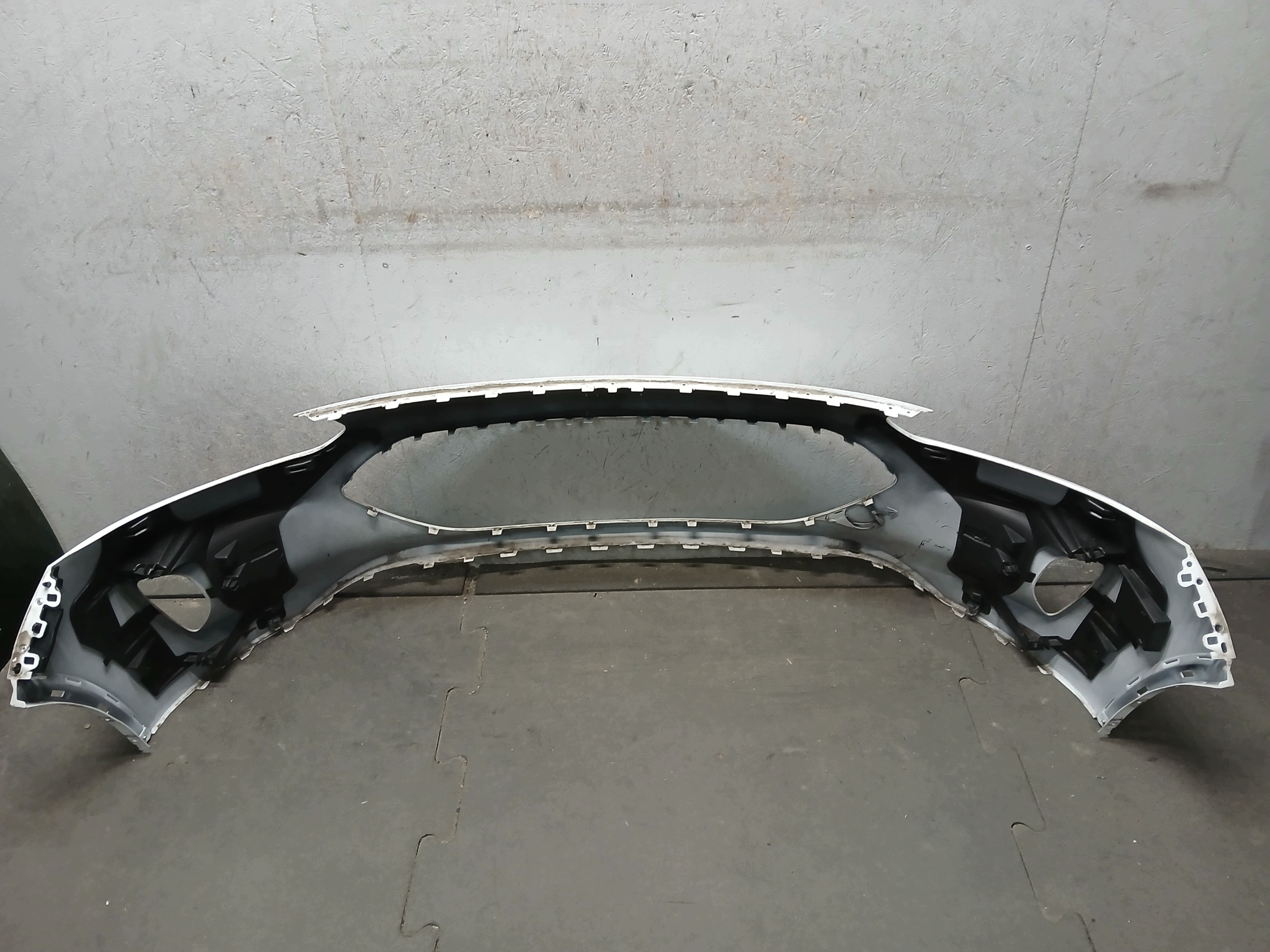 nárazník předek FORD KUGA MK3 19-24