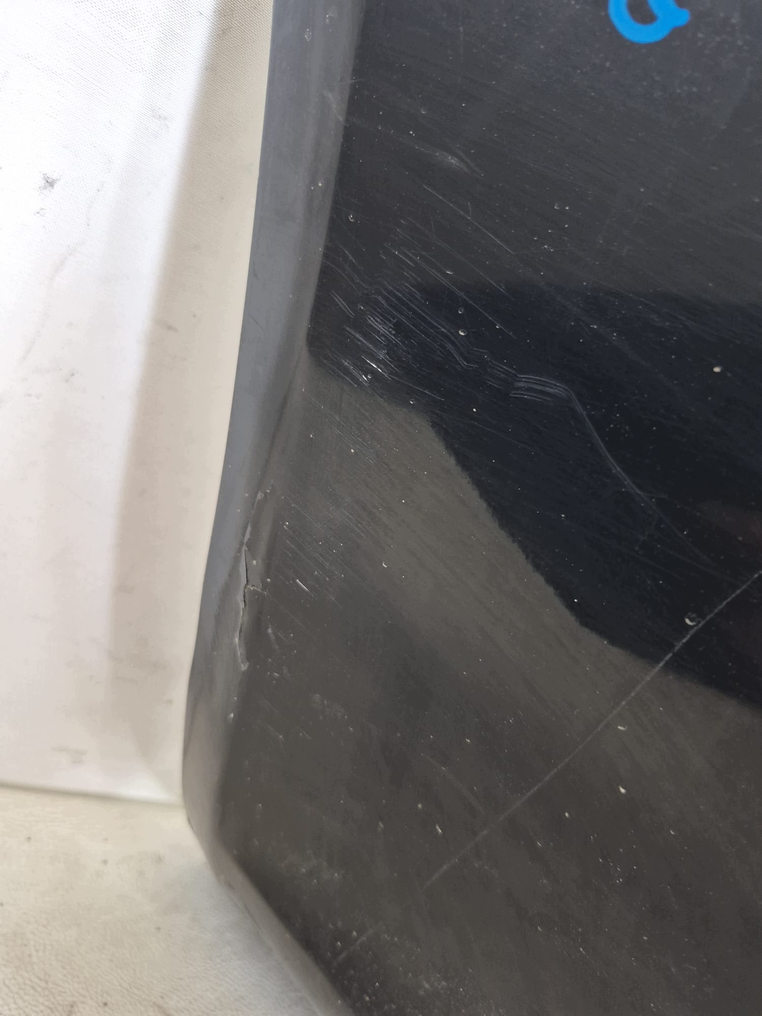 AUDI A4 B7 KOMBI 8E9 04- bumper rear part rear without PDC LAK.LY9B 8E9807385E