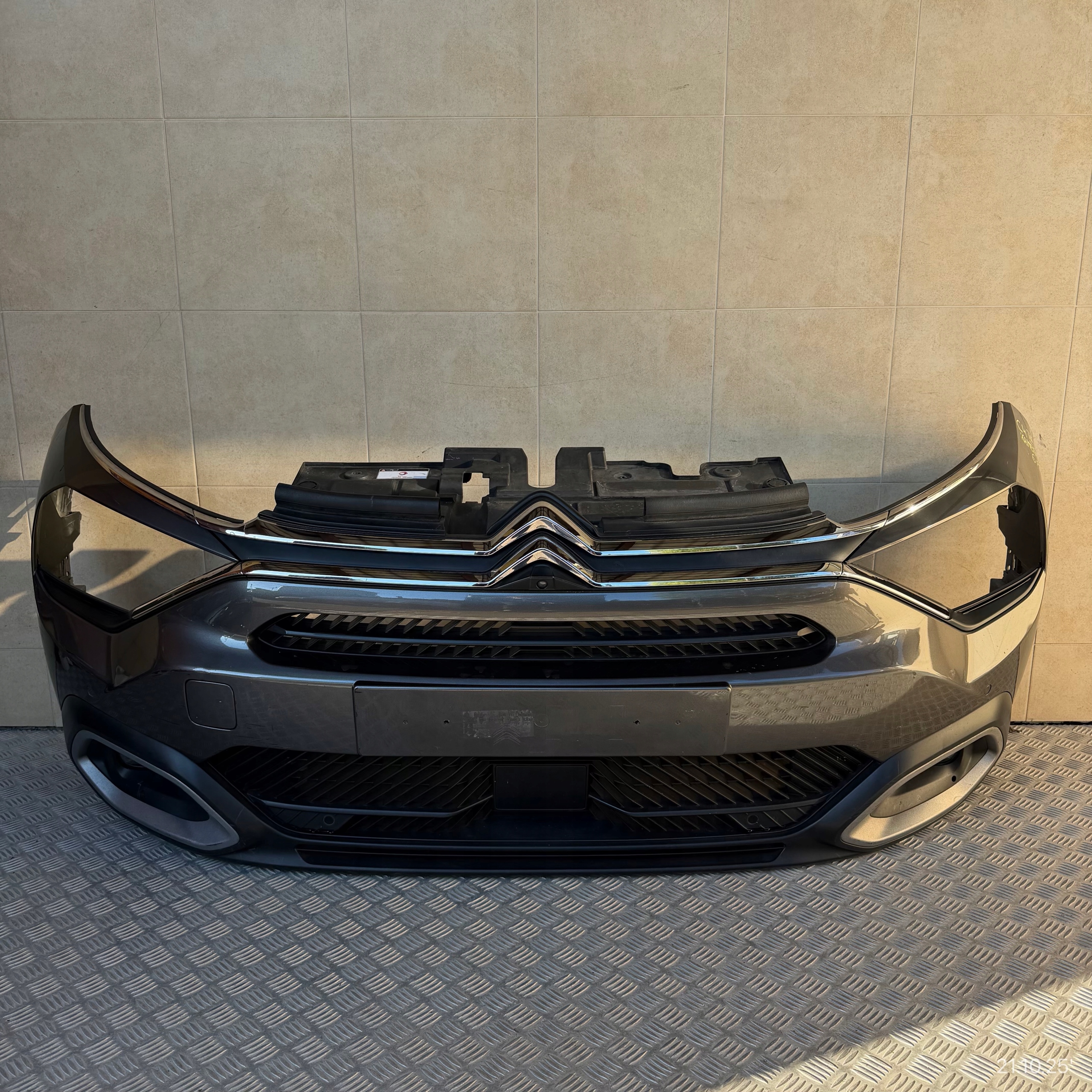 front bumper complete CITROEN C4 III 2021 ROK 6 PDC KAMERA