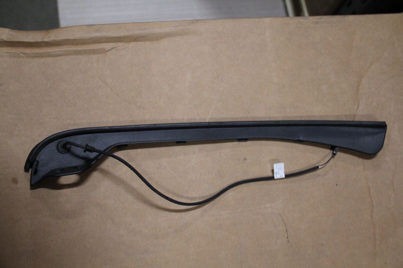 ПАНЕЛЬ ДАТЧИК ЗАСЛОНКИ ЗАДНИЙ ПРАВЫЙ VW SHARAN 7N0827712