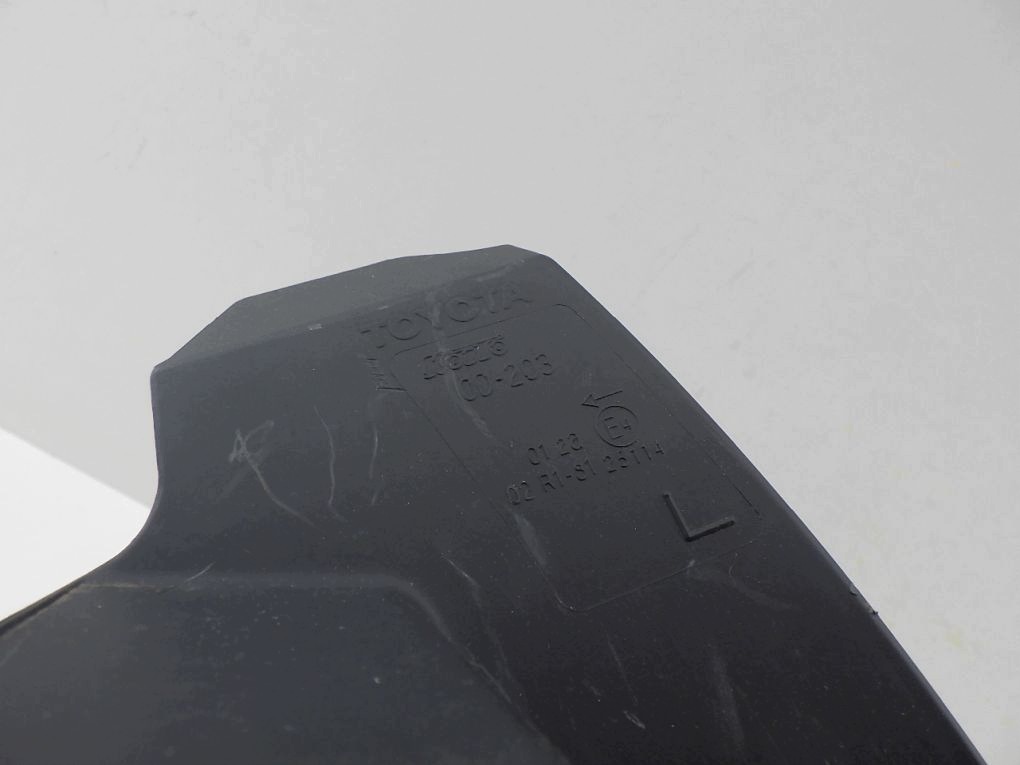 TOYOTA YARIS III 3 LIFT 17- light rear left